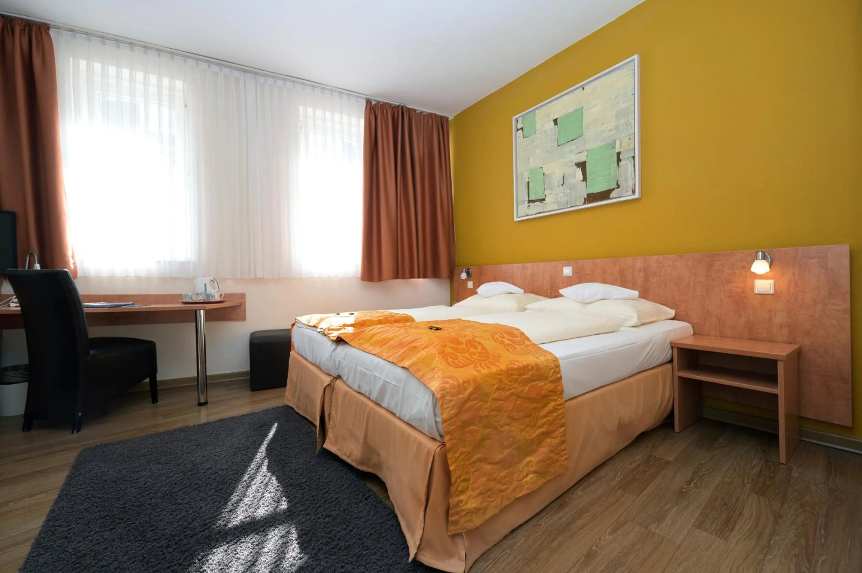Staff, Bed in Hotel Alt Speyer