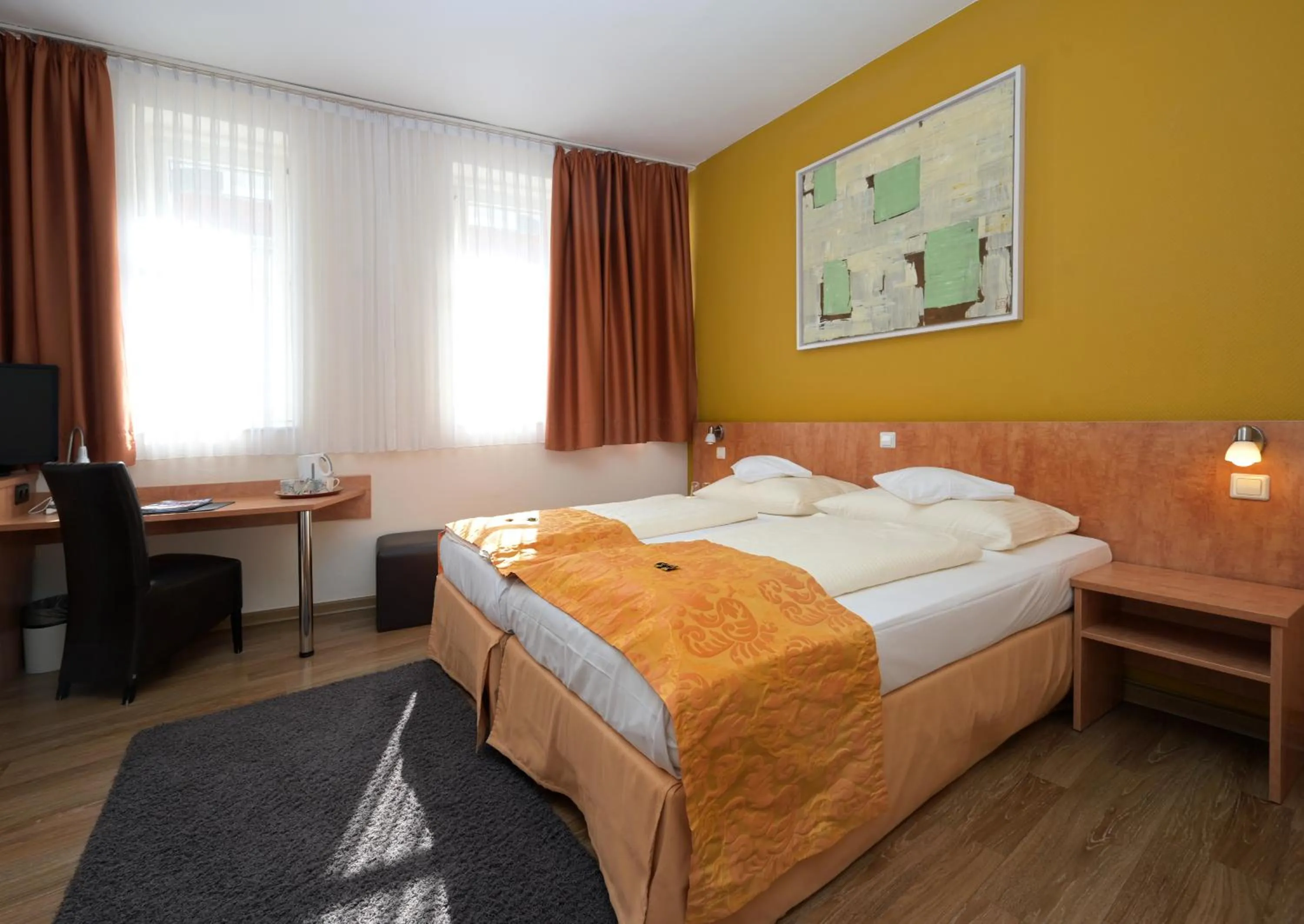 Staff, Bed in Hotel Alt Speyer