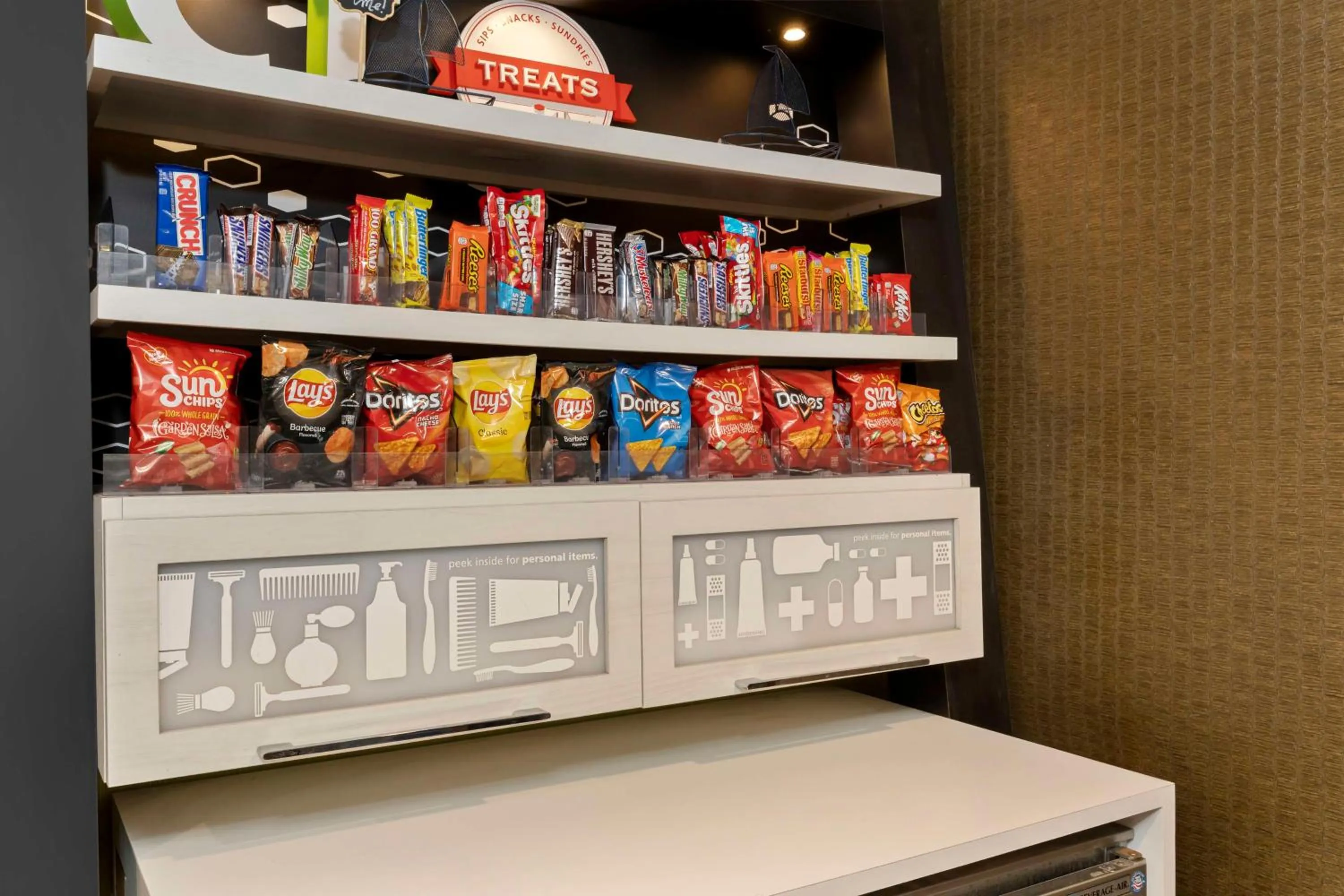 Restaurant/places to eat in Hampton Inn by Hilton Milford