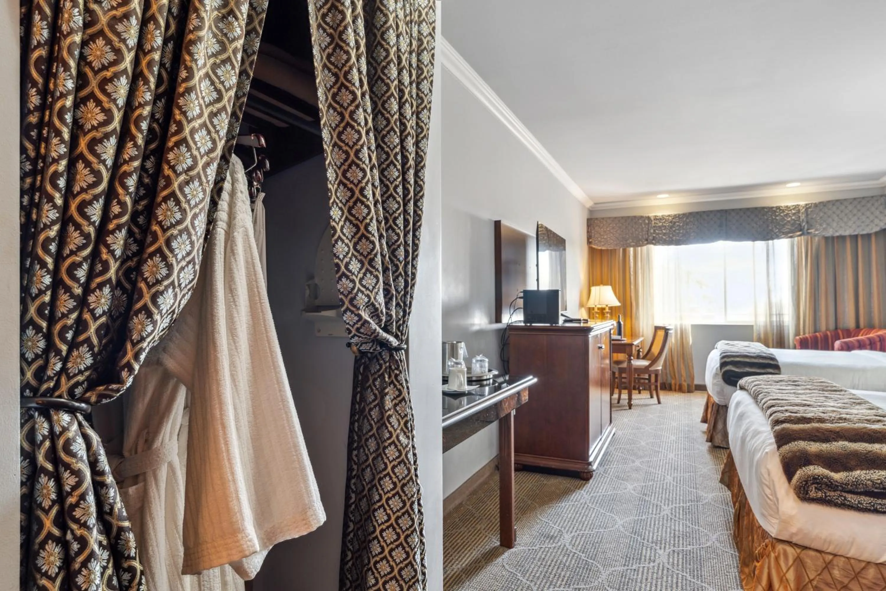 Bed in Villa Montes Hotel