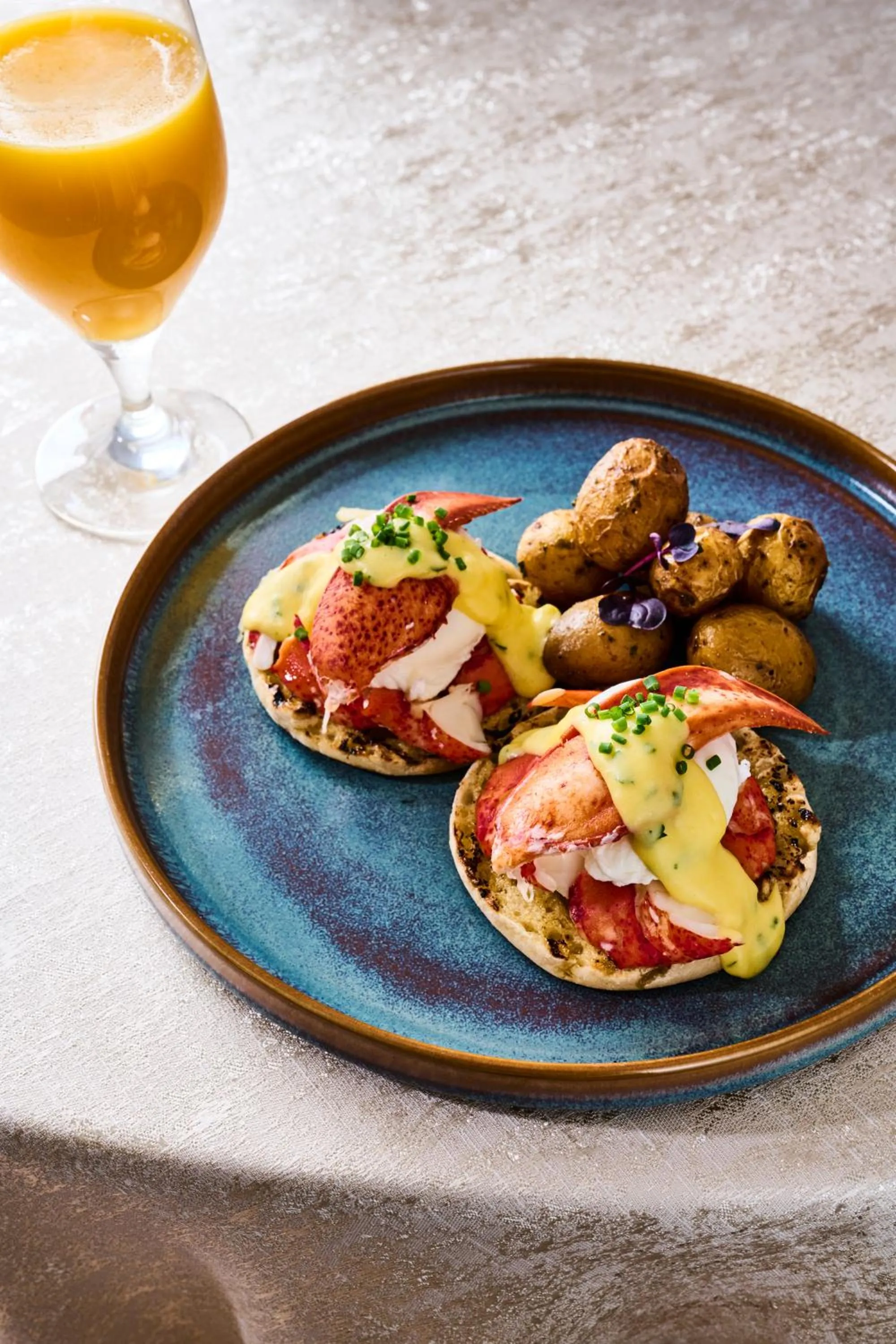 Restaurant/places to eat in Mandarin Oriental, Boston