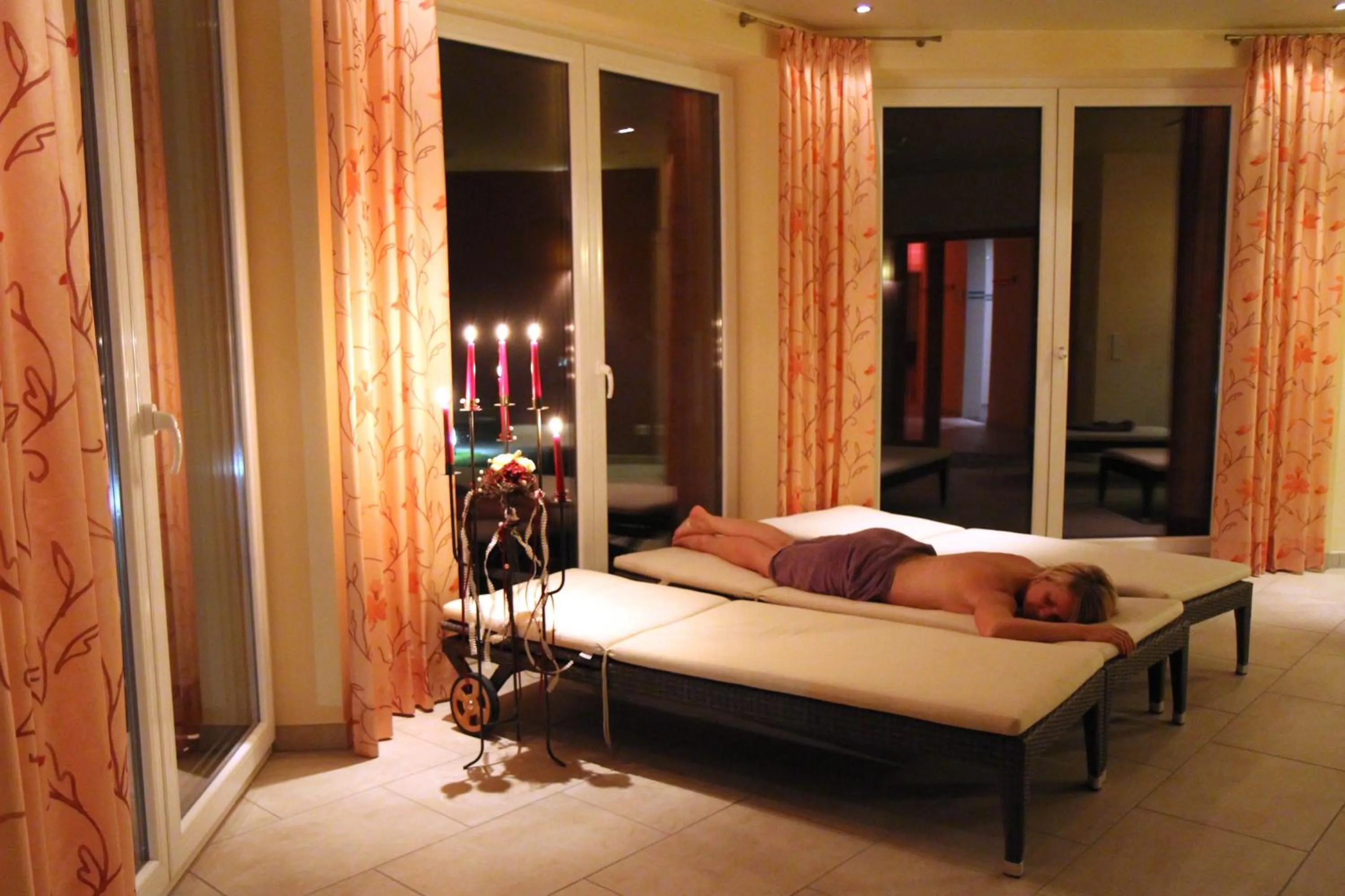 Spa and wellness centre/facilities in Hotel & Gasthof Zur Linde