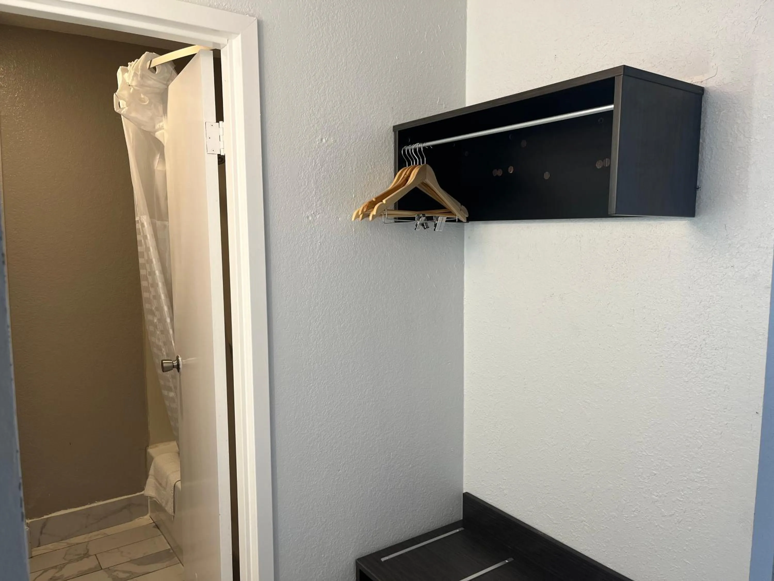 Studio 6 Suites Norcross, GA