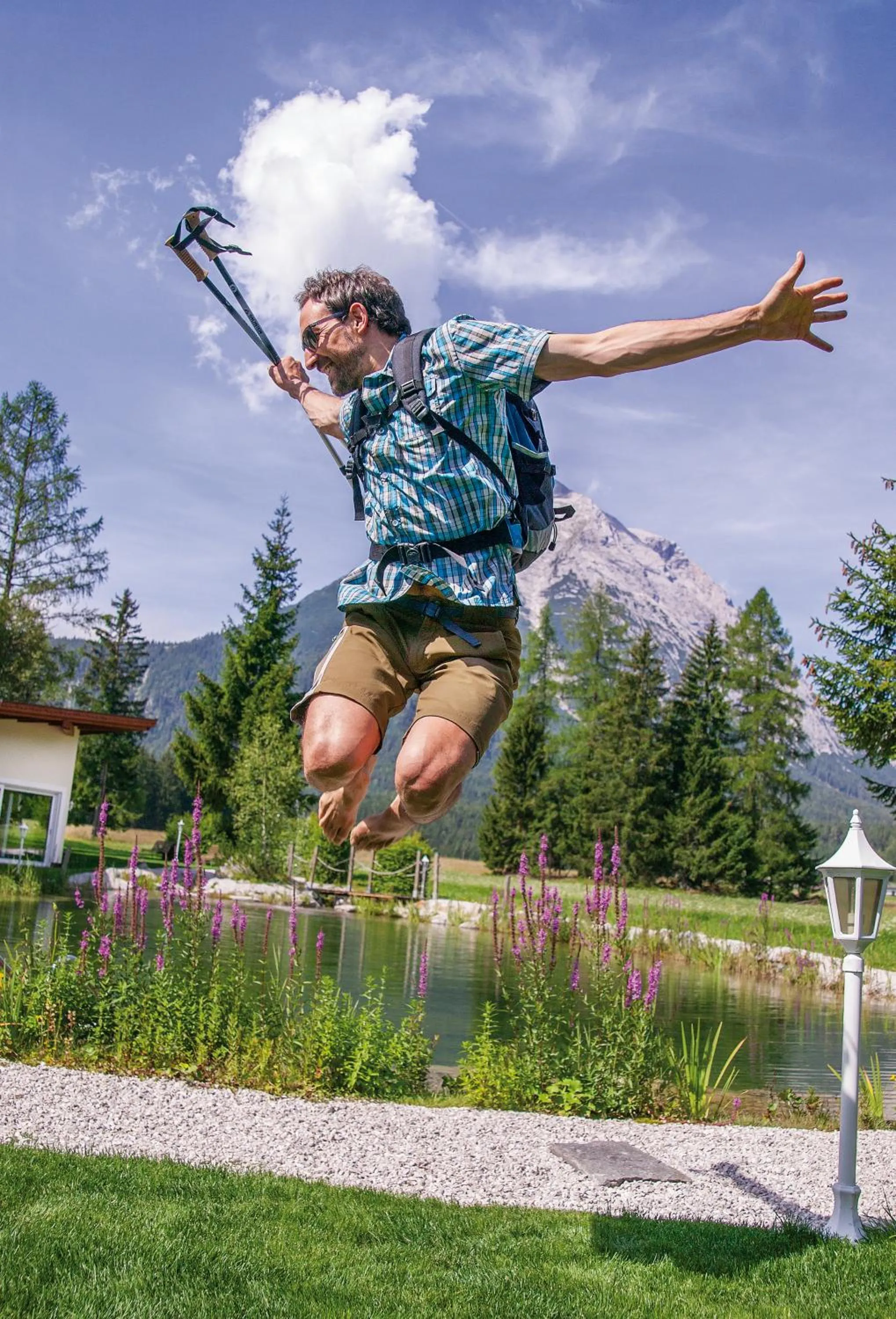 Swimming pool in Alpenhotel Karwendel -Adults only-