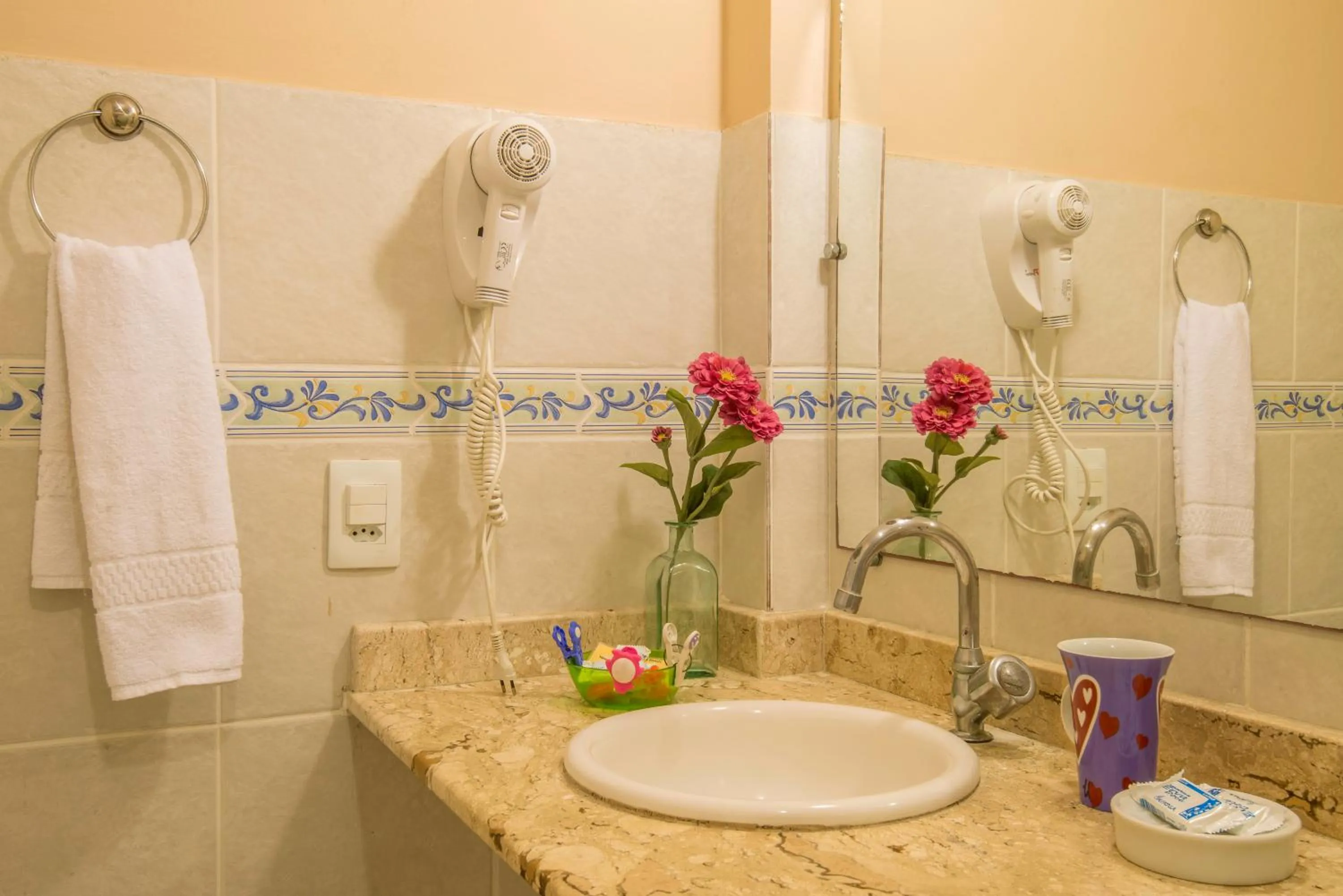 Photo of the whole room in Pousada Via Brasil