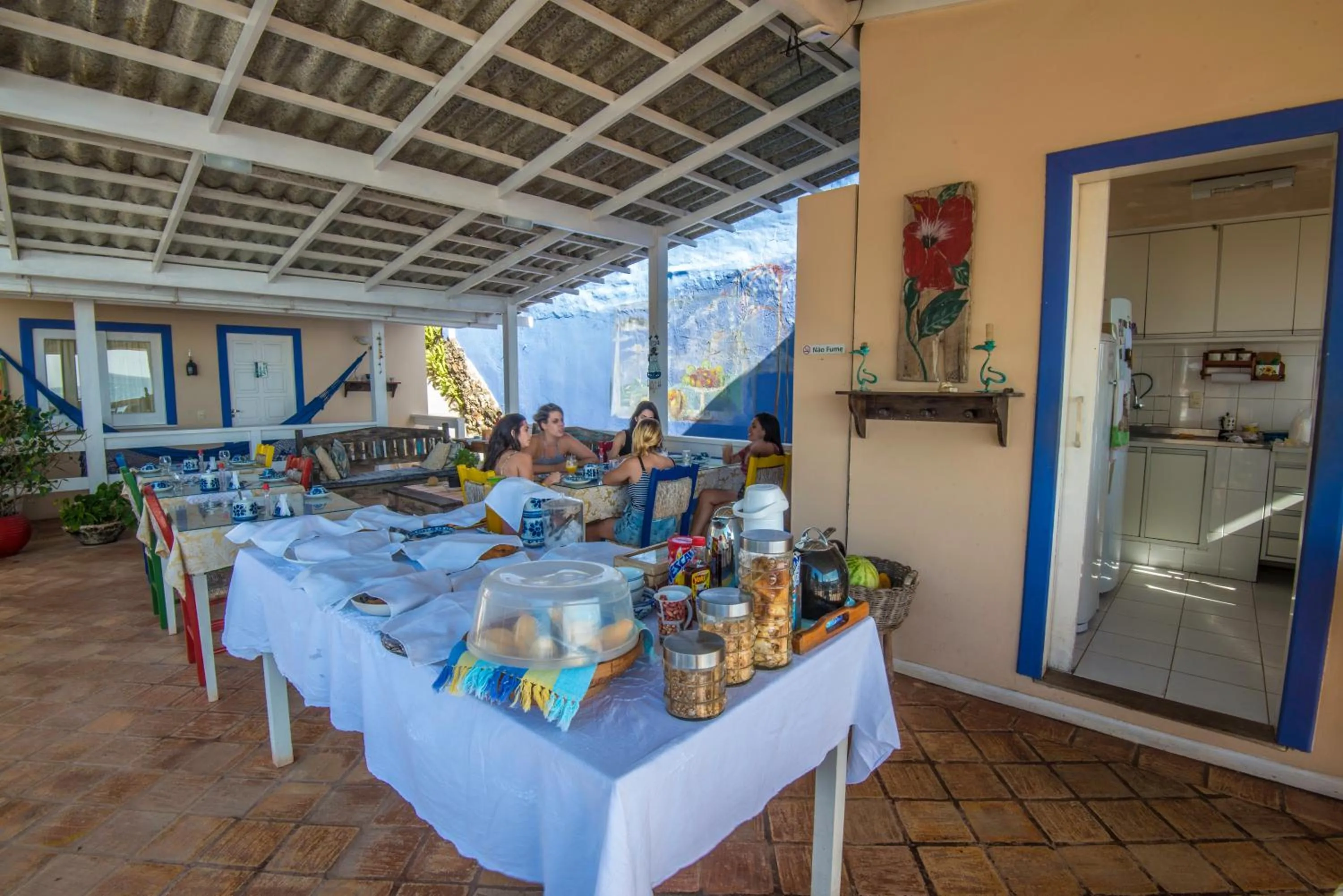 Restaurant/places to eat in Pousada Via Brasil