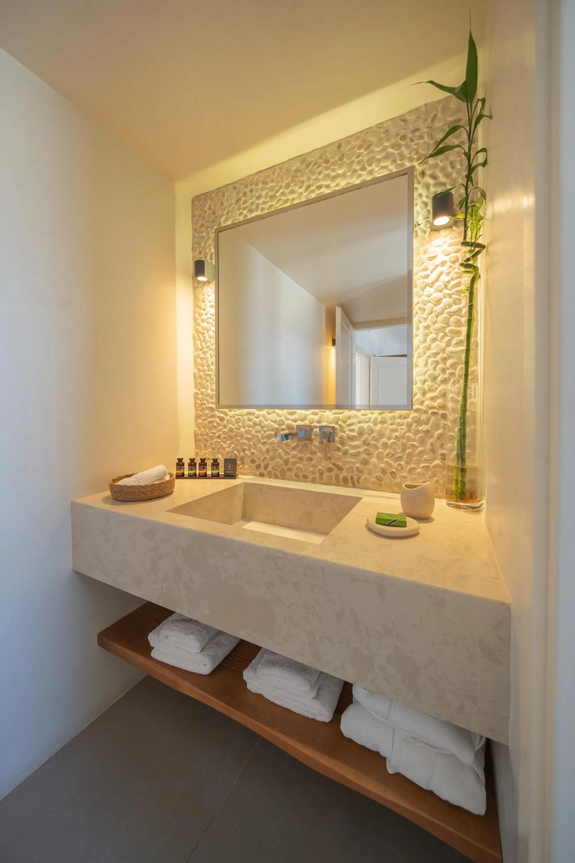 White & Co Exclusive Island Villas