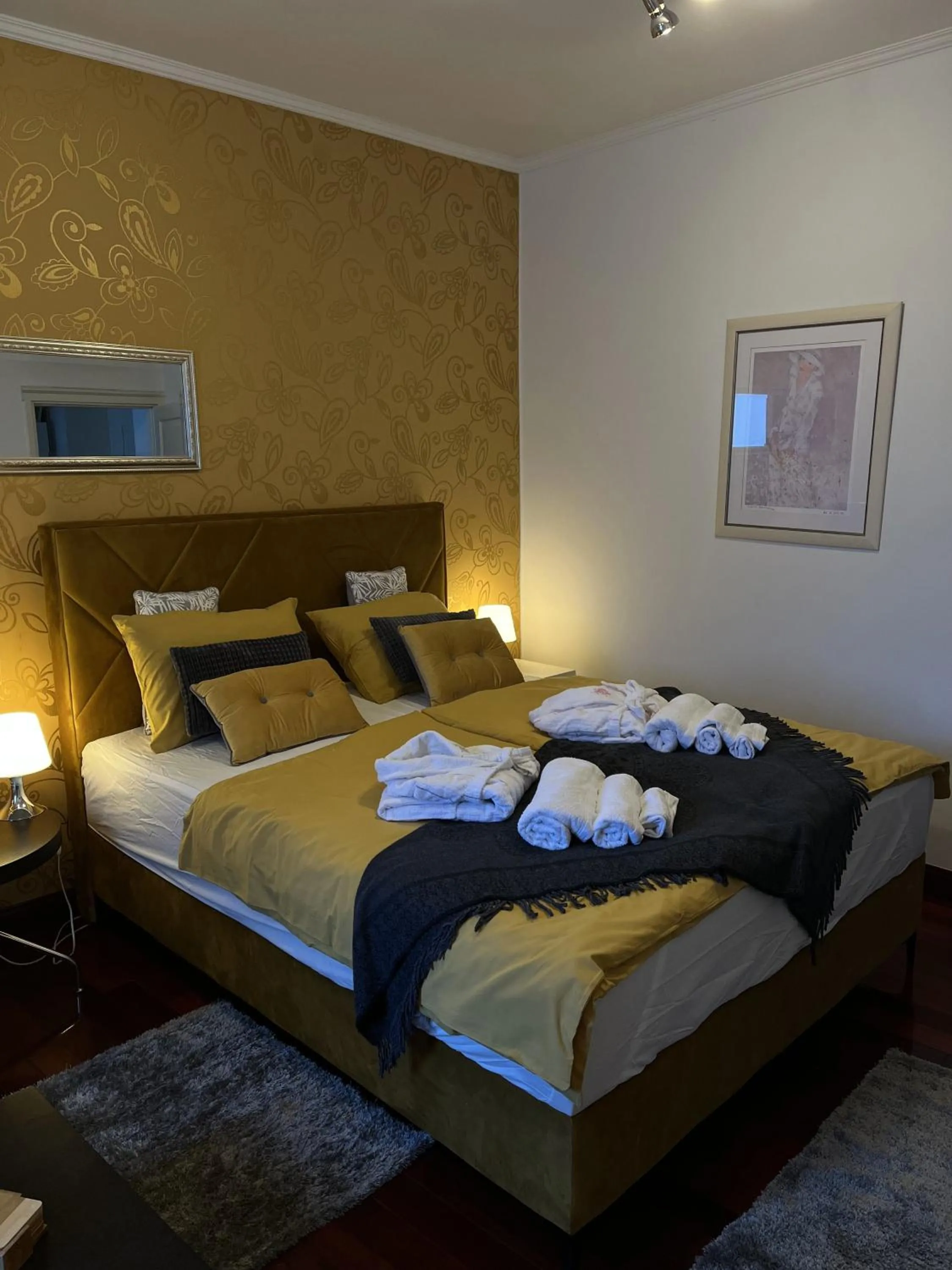 Bed in Studio Apartment Sofia - Poreč Old Town Quiet Oasis with FREE parking