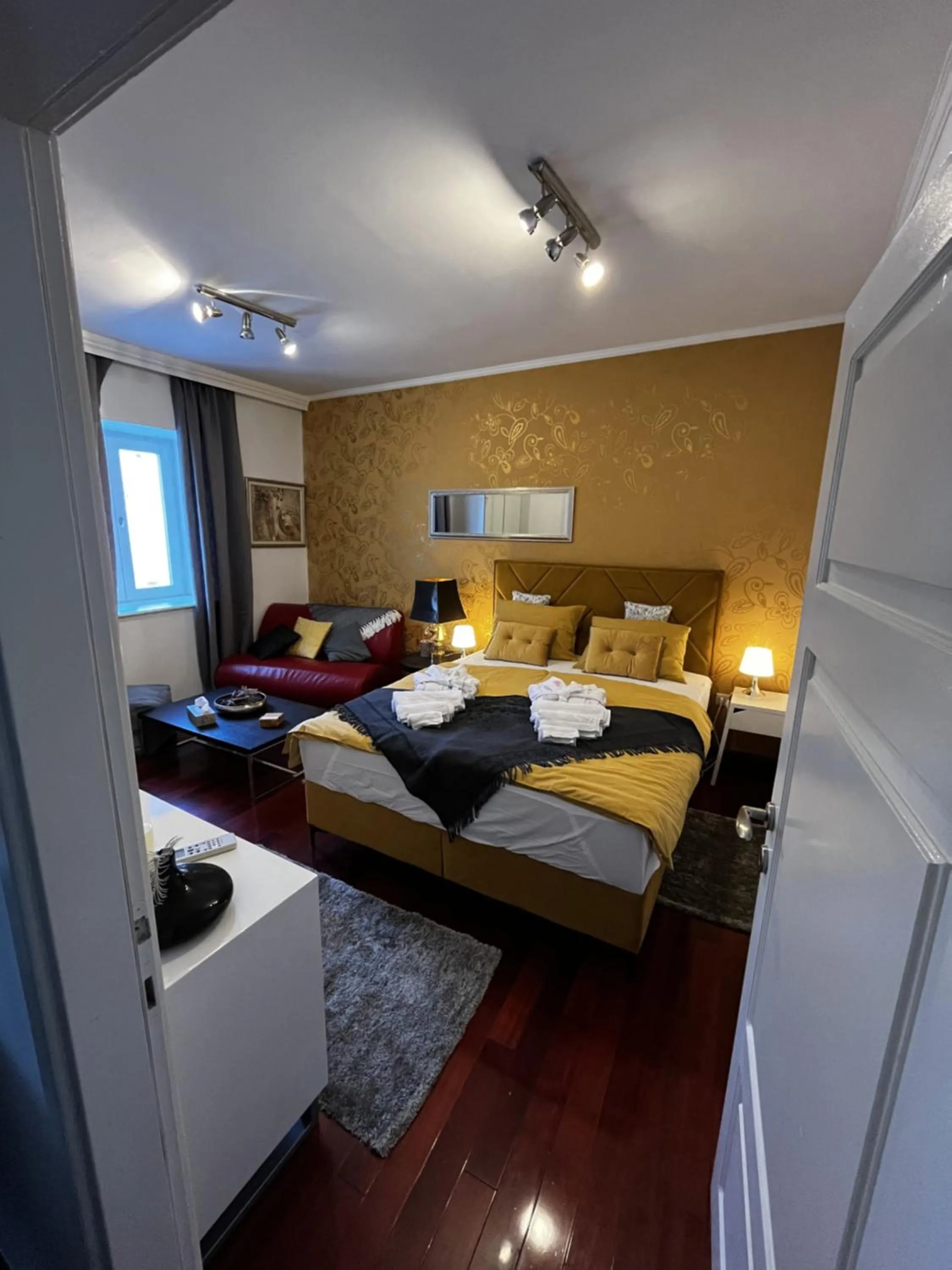 Photo of the whole room, Bed in Studio Apartment Sofia - Poreč Old Town Quiet Oasis with FREE parking