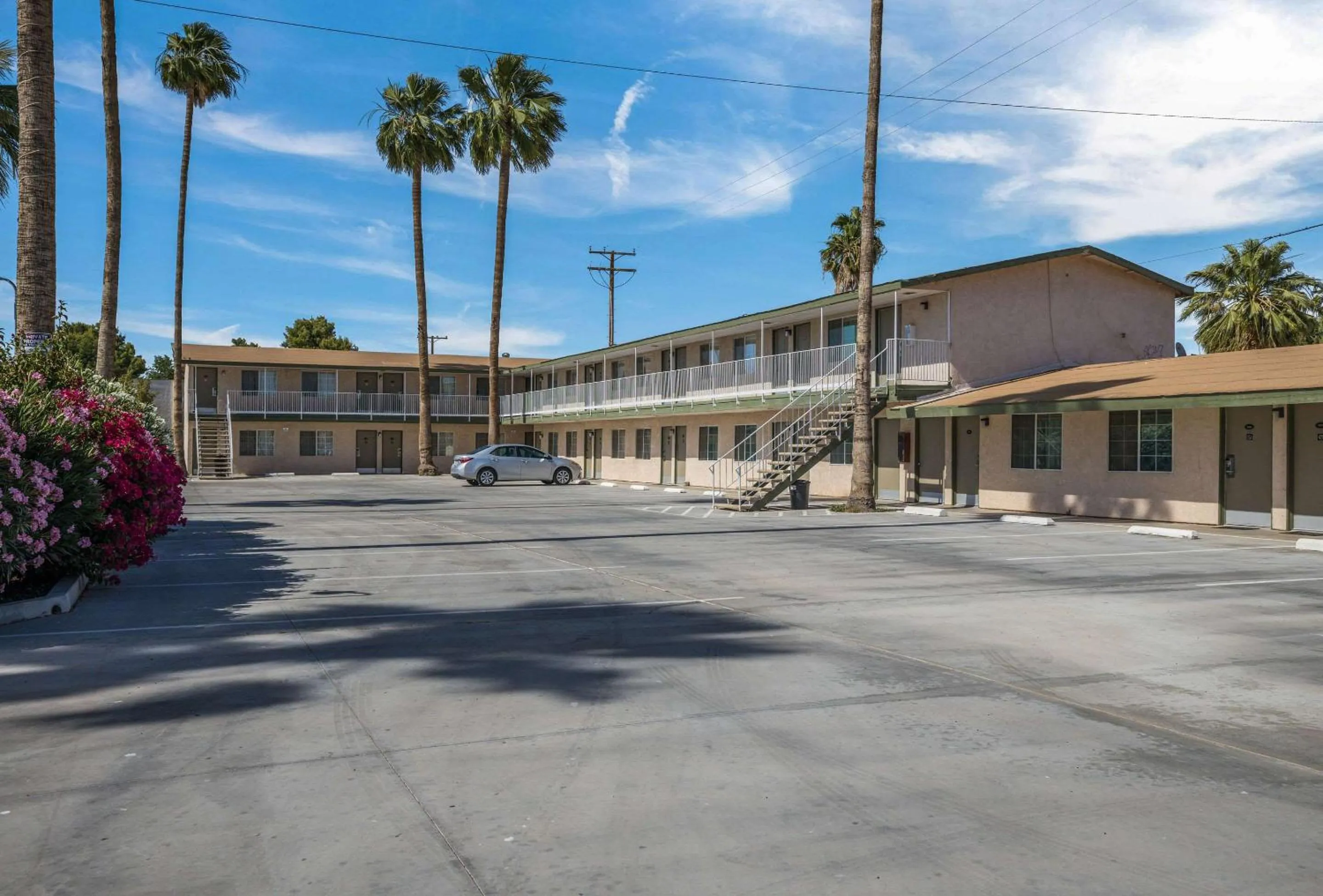Property building in Rodeway Inn & Suites Blythe I-10
