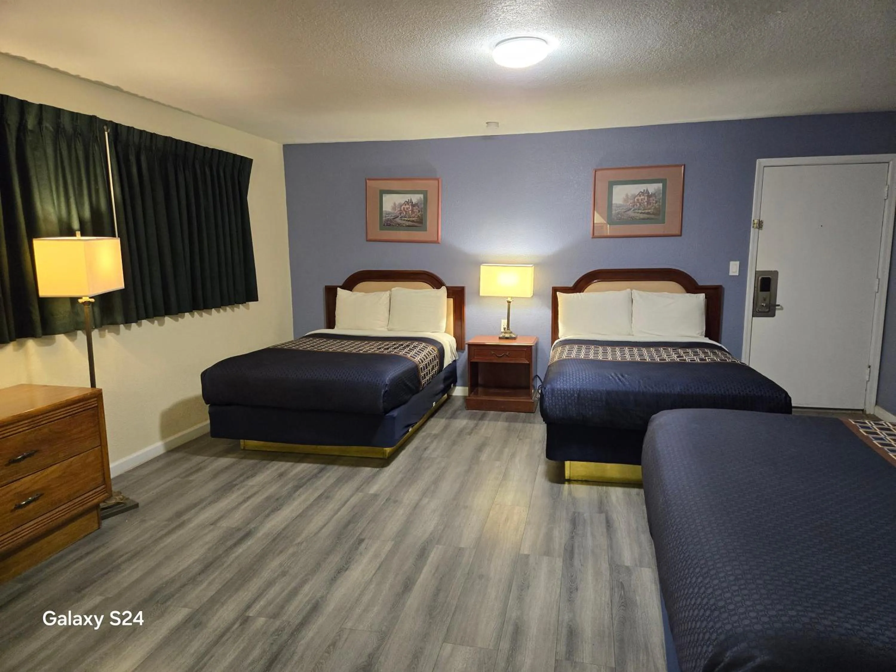 Photo of the whole room, Bed in Rodeway Inn & Suites Blythe I-10