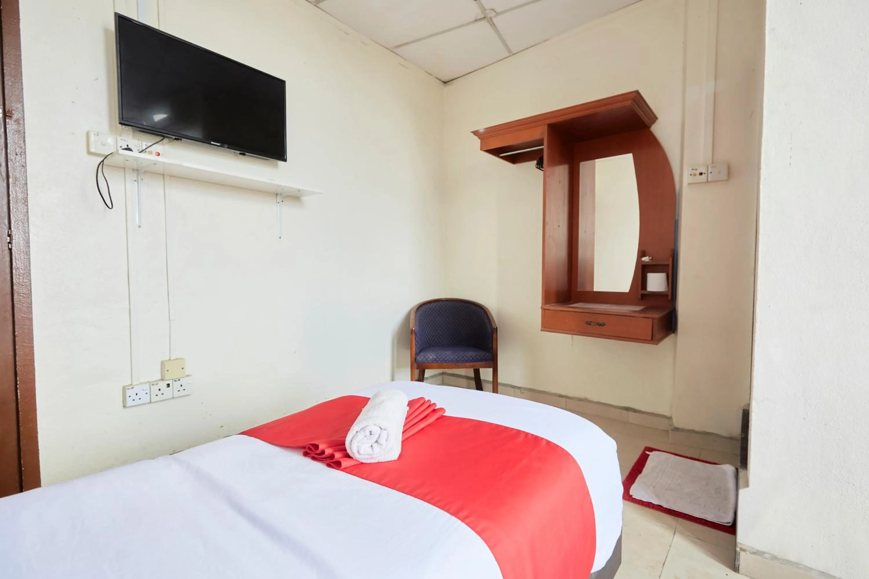 Bedroom, Bed in Jerteh Hotel, Terengganu