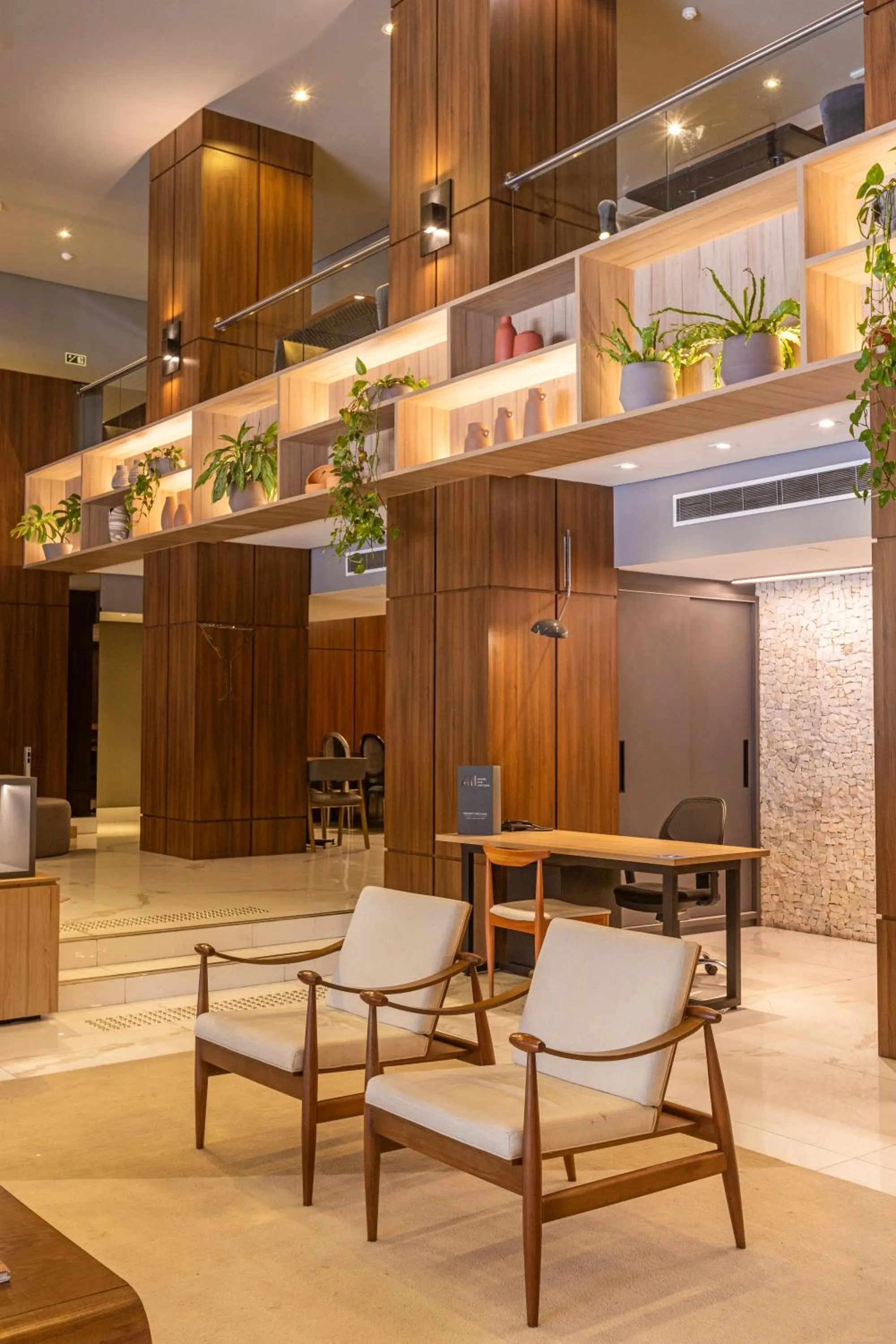Lobby or reception in Grand Mercure Curitiba Rayon