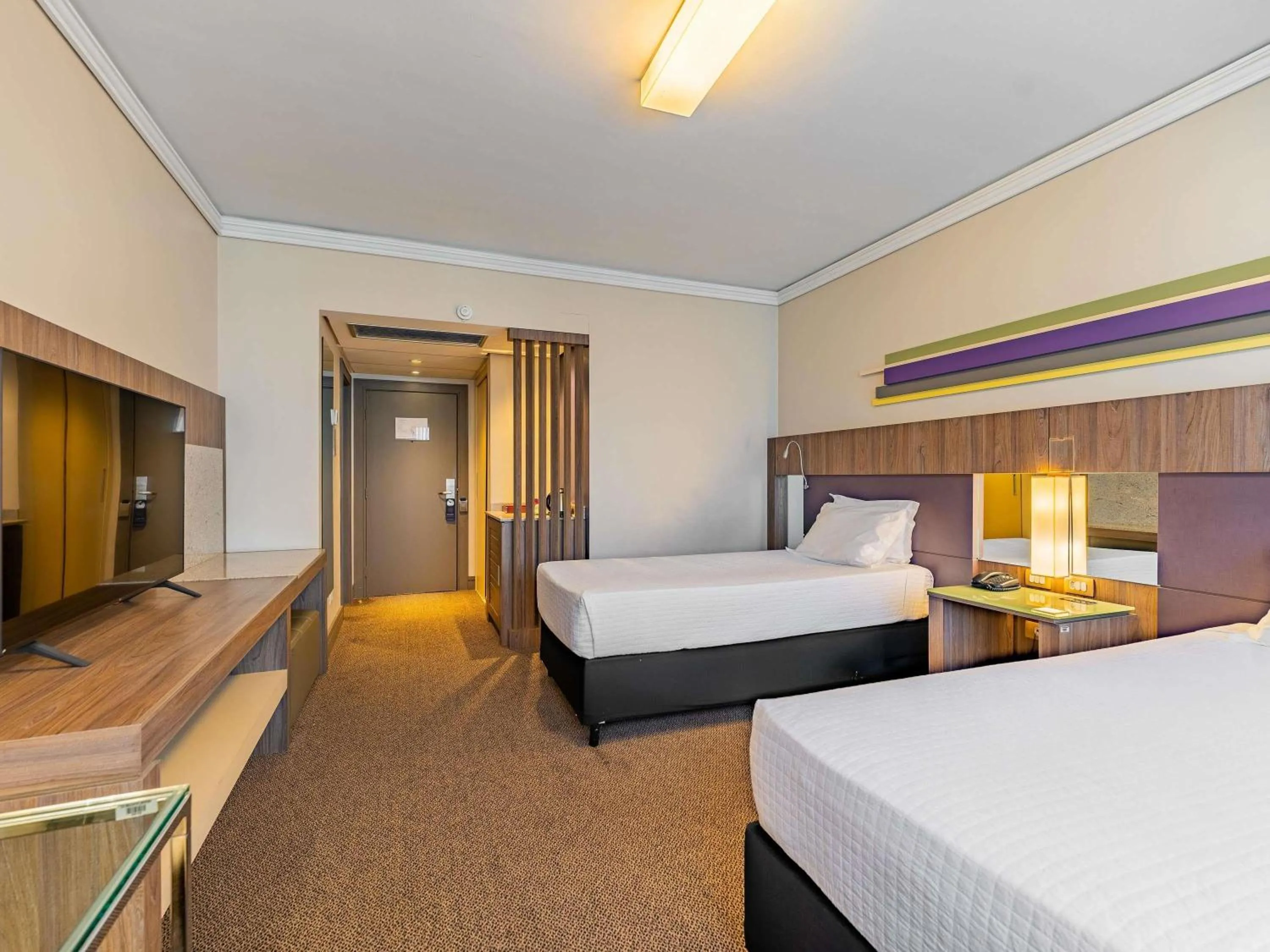 Bedroom, Bed in Grand Mercure Curitiba Rayon