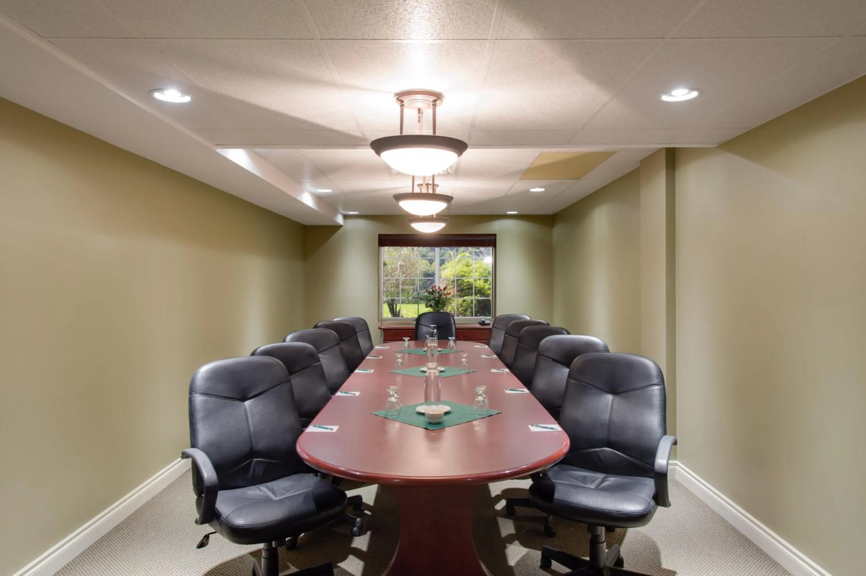 South Thompson Inn & Conference Centre