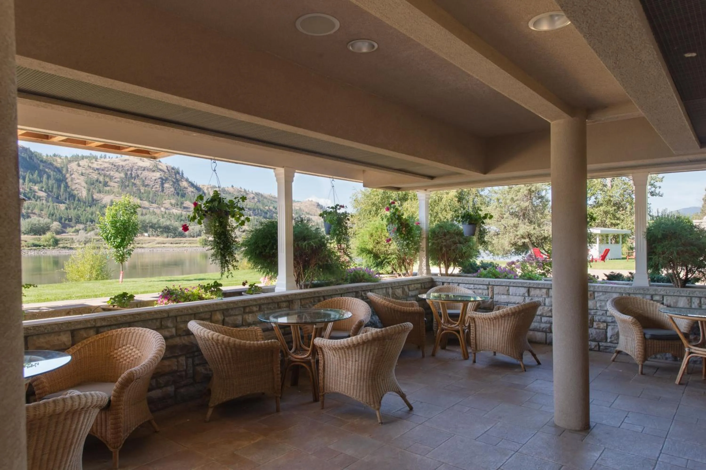 South Thompson Inn & Conference Centre