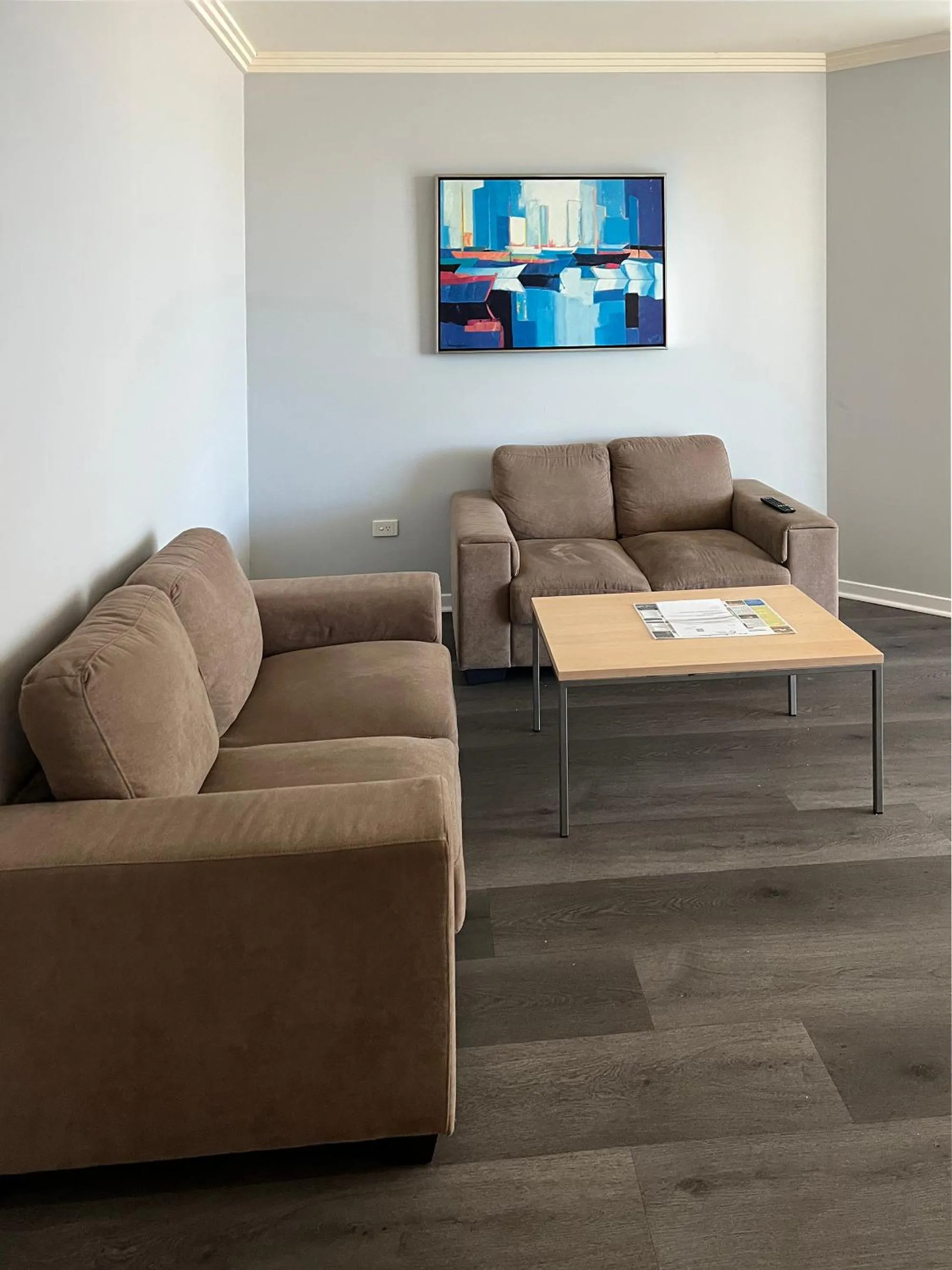 Living room in Caloundra Central Apartment Hotel Official