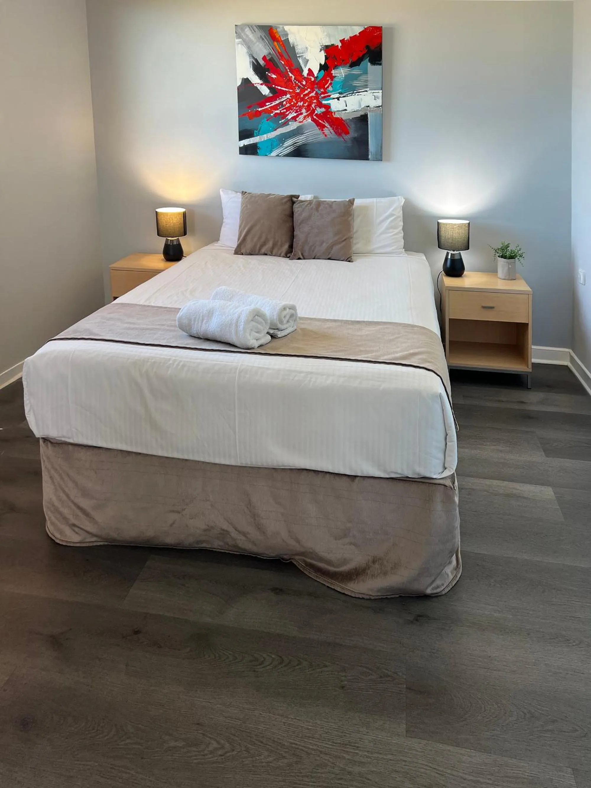 Bed in Caloundra Central Apartment Hotel Official