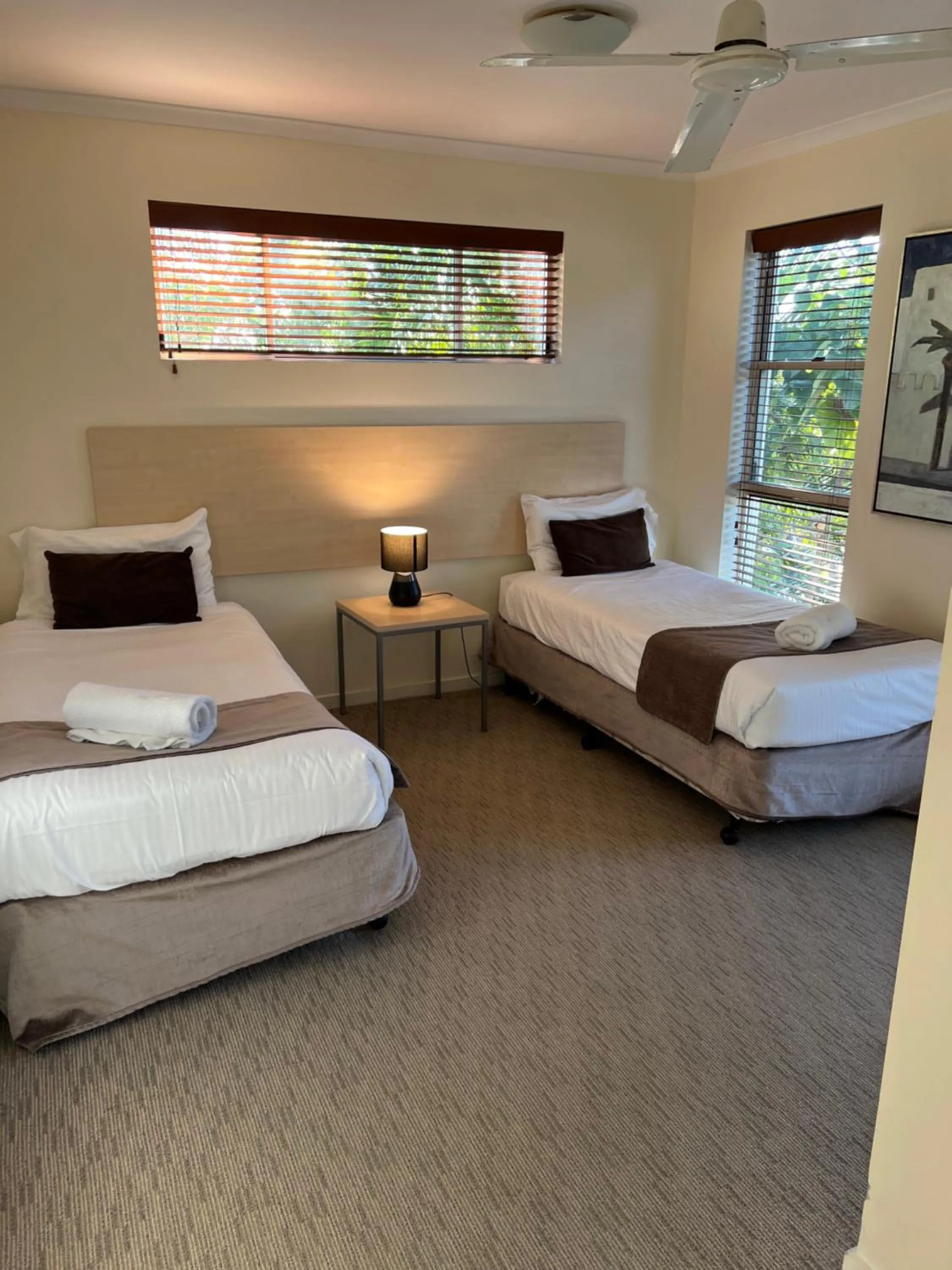 Bed in Caloundra Central Apartment Hotel Official