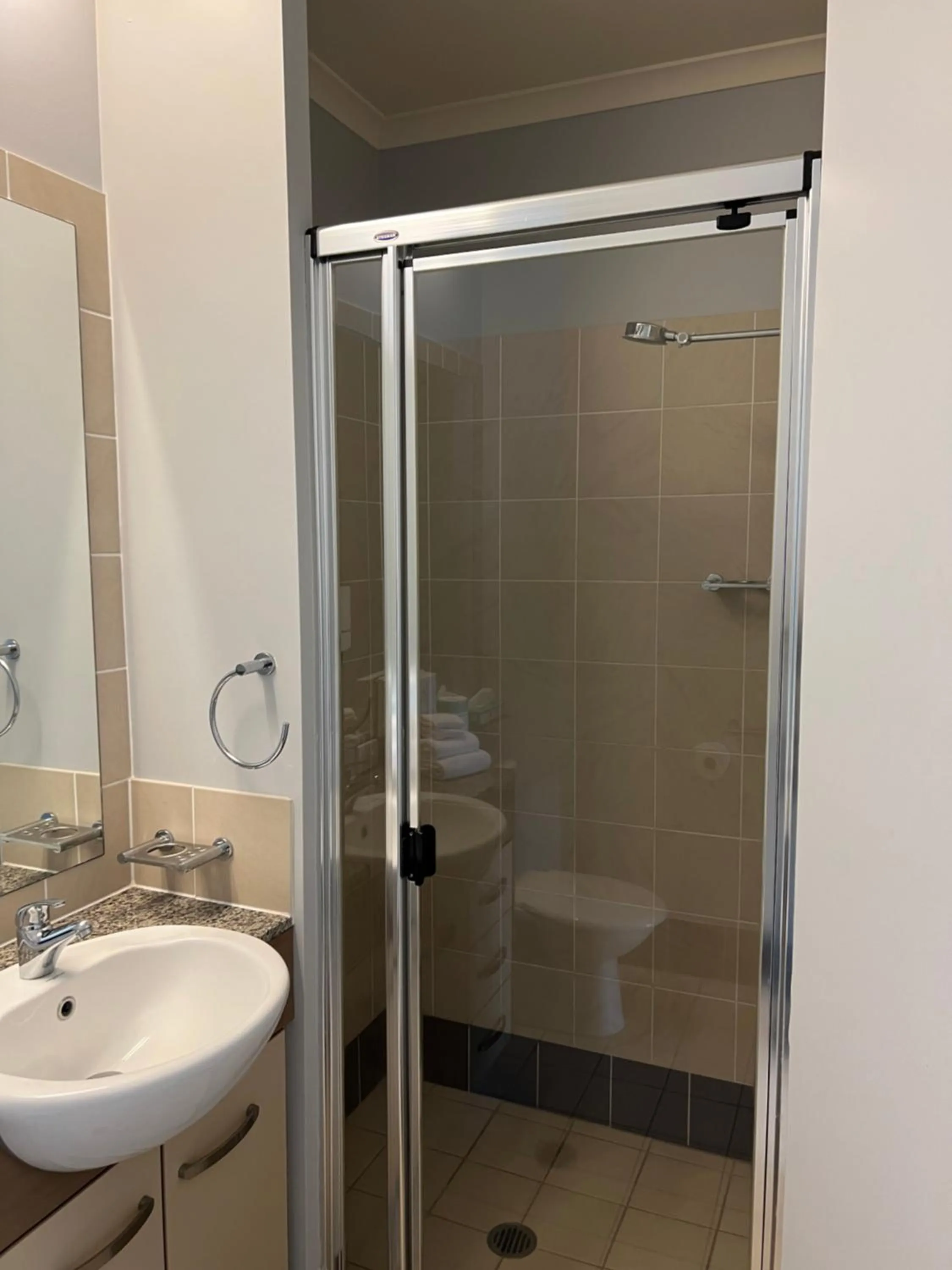 Bathroom in Caloundra Central Apartment Hotel Official