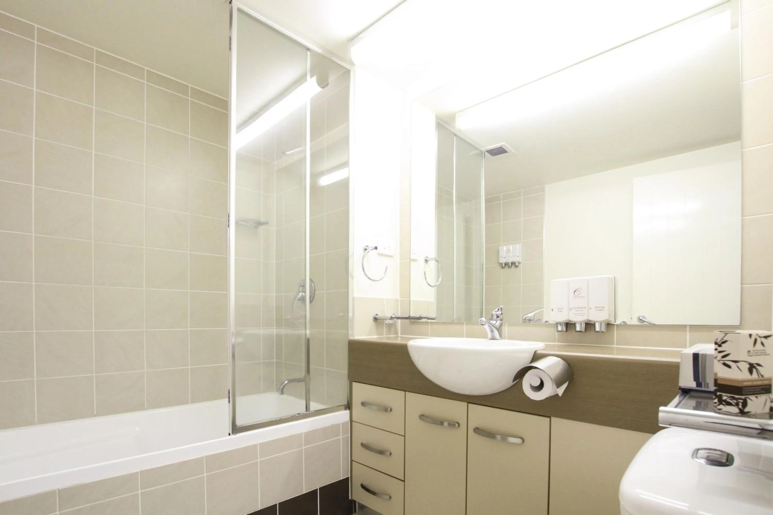 Bathroom in Caloundra Central Apartment Hotel Official