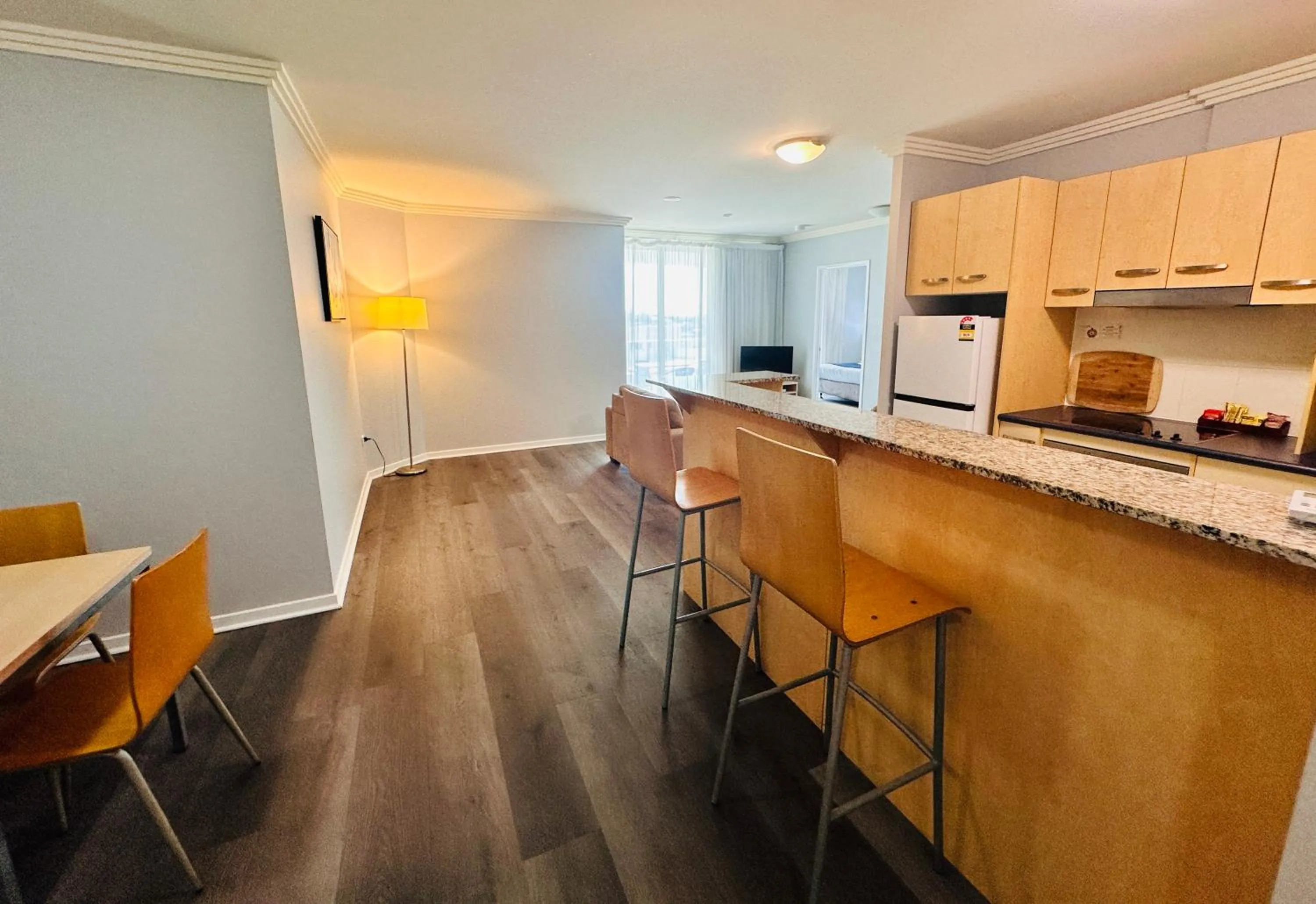 Kitchen or kitchenette in Caloundra Central Apartment Hotel Official