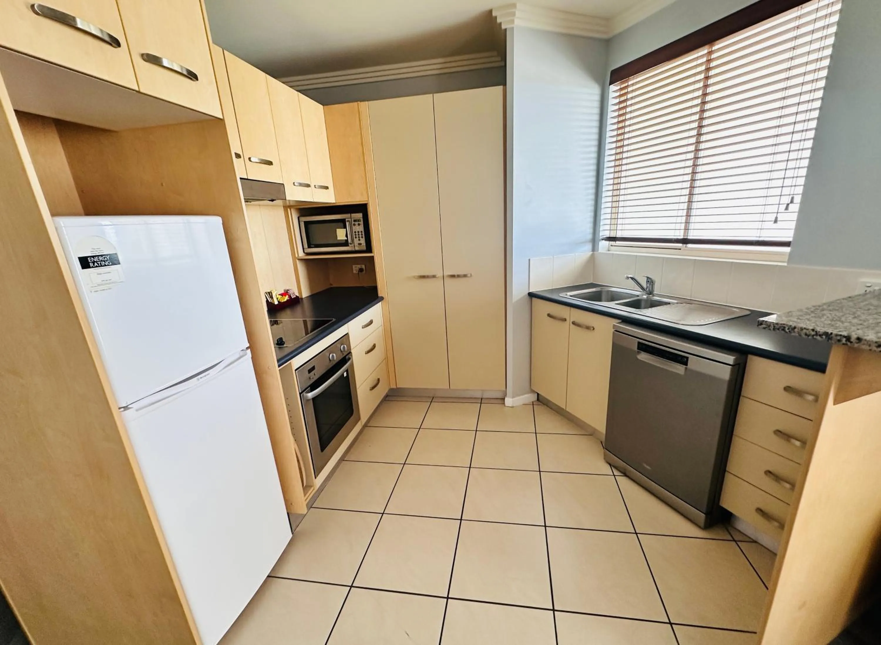 Caloundra Central Apartment Hotel Official