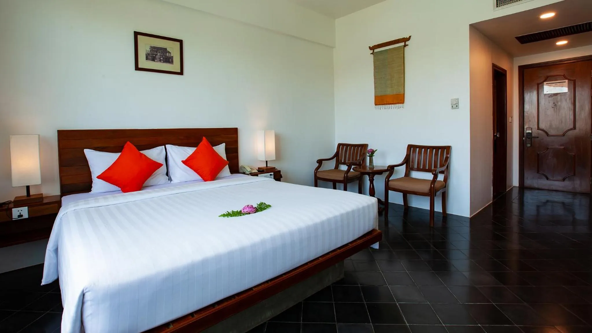 Photo of the whole room, Bed in Kingdom Angkor Hotel