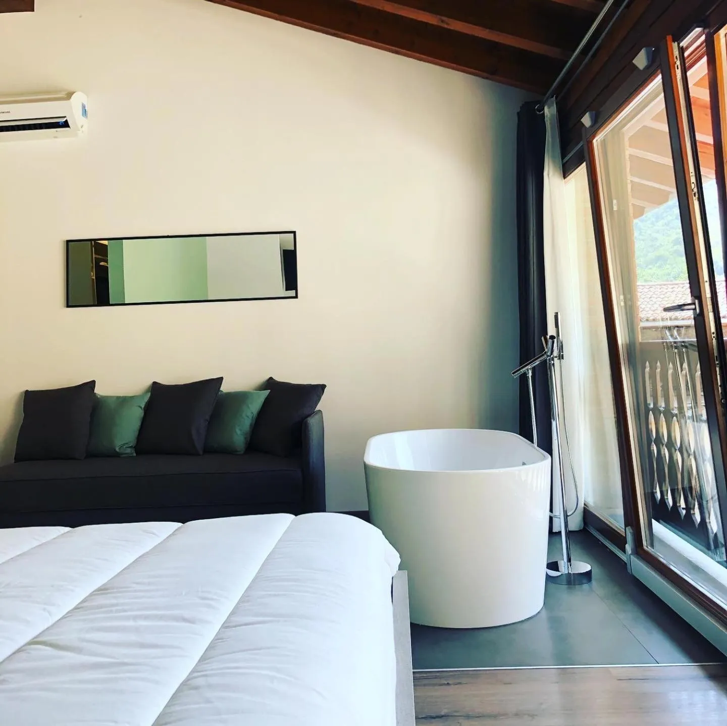 Bedroom, Bed in La terrazza sulle vigne B&B