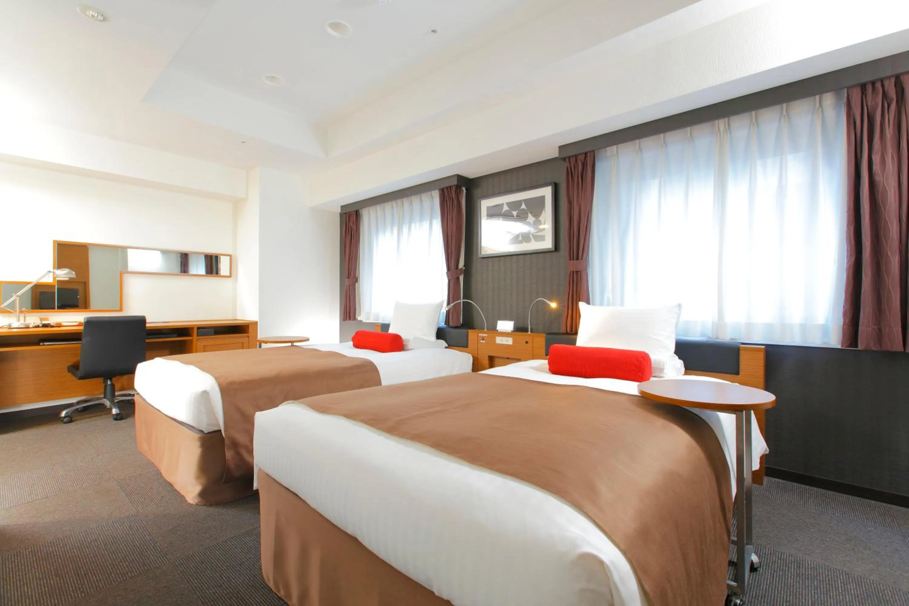 Photo of the whole room, Bed in HOTEL MYSTAYS Kamata