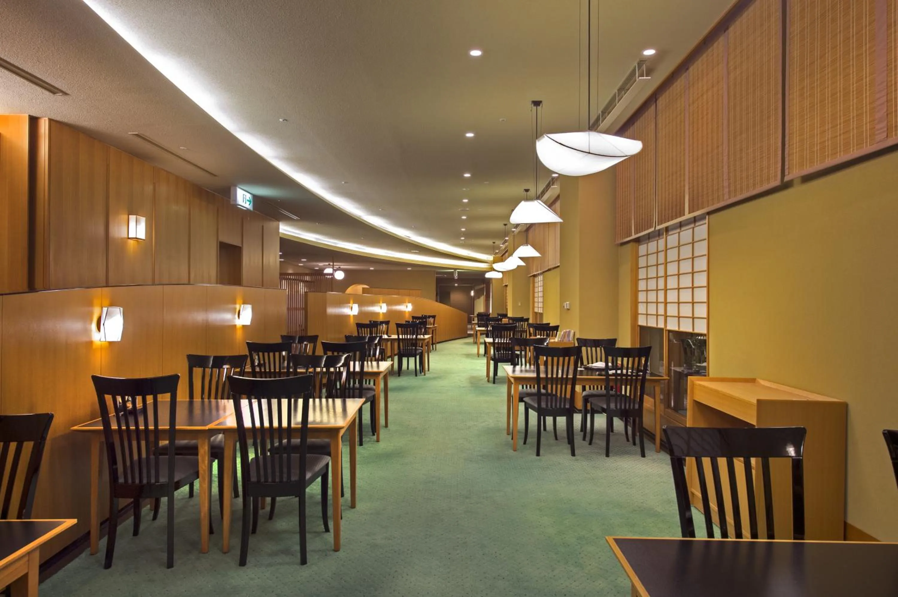 Restaurant/places to eat in Hotel Shima Spain Mura