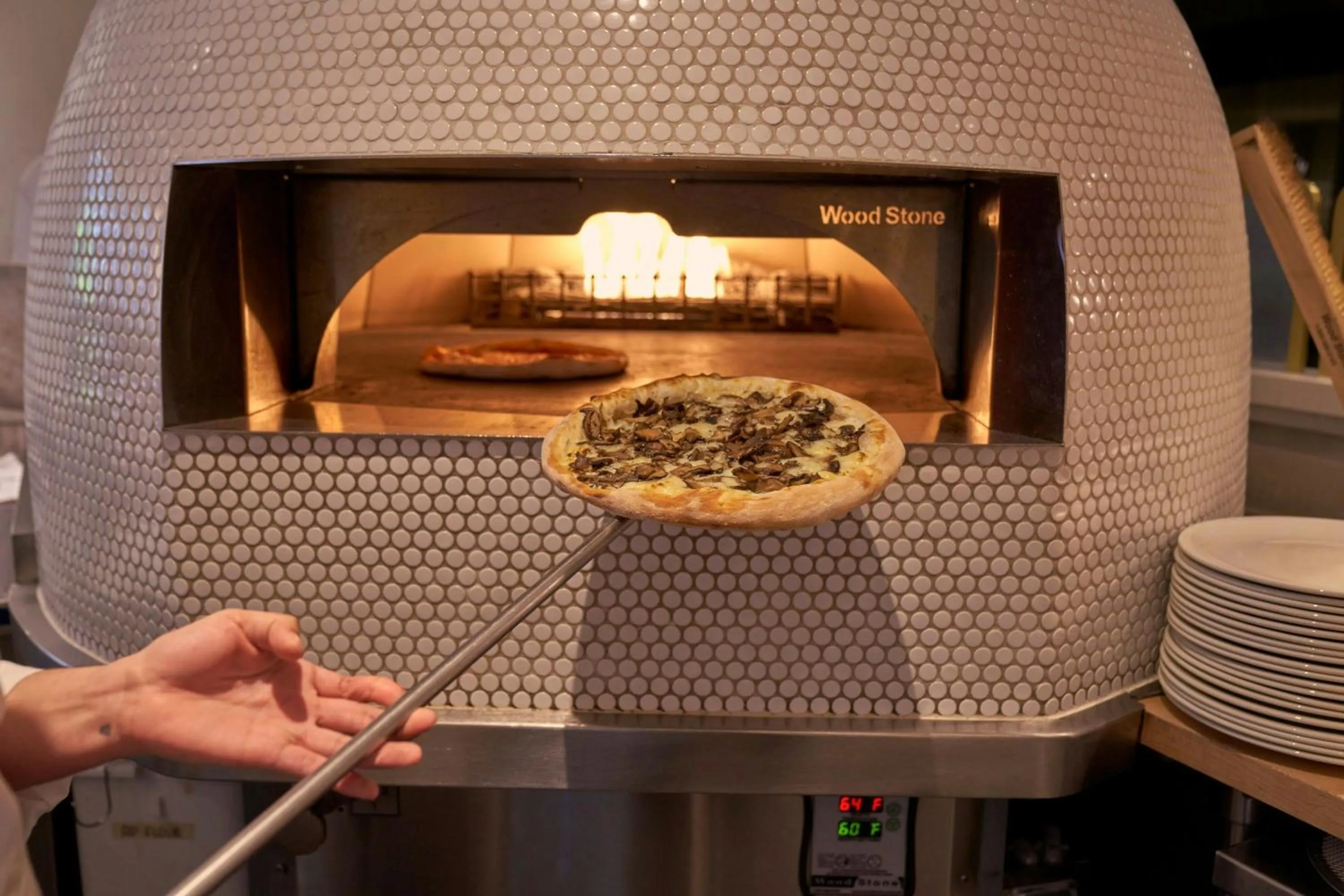 Restaurant/places to eat in New York Marriott Marquis