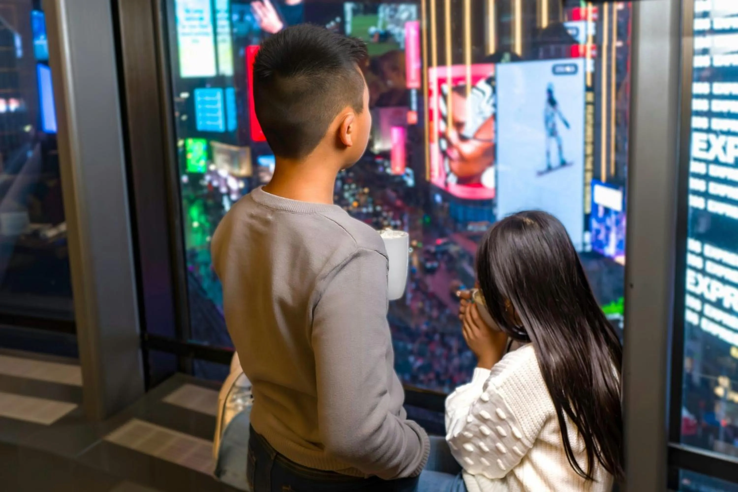 Lounge or bar in New York Marriott Marquis