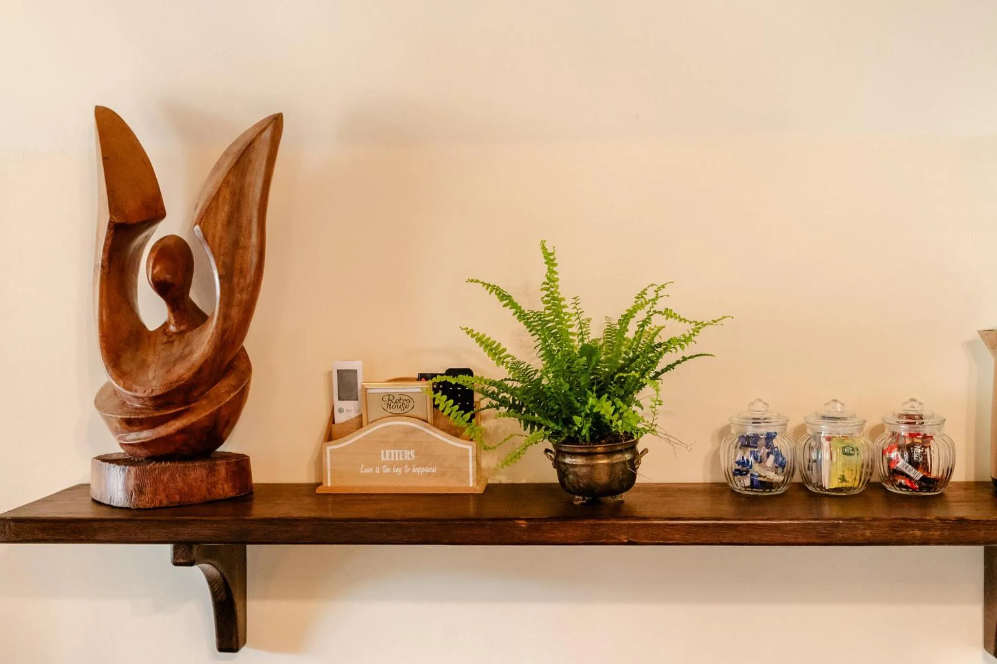 Decorative detail in RetroHouse - wypoczynek dla dorosłych, B&B