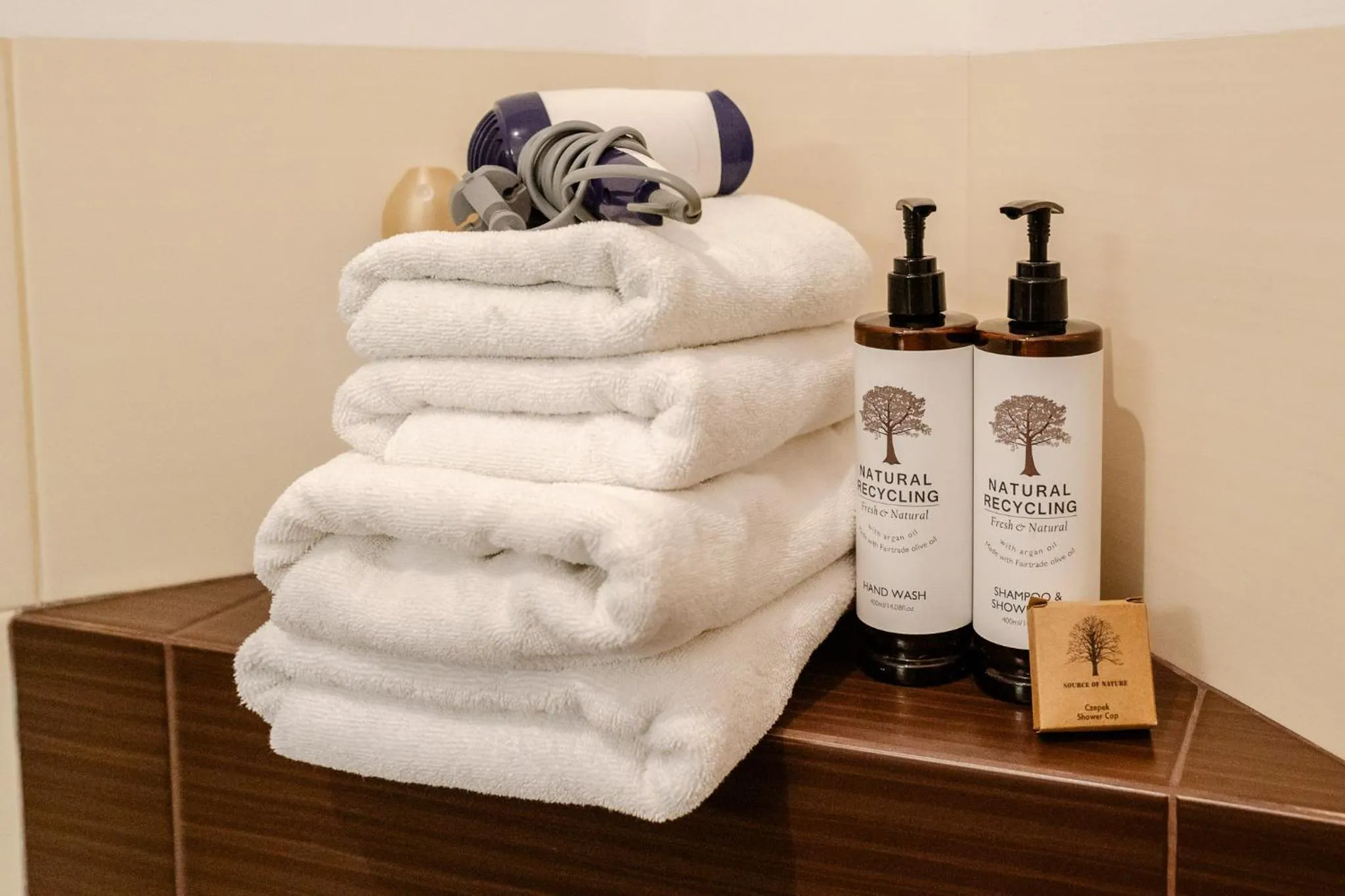 towels in RetroHouse - wypoczynek dla dorosłych, B&B