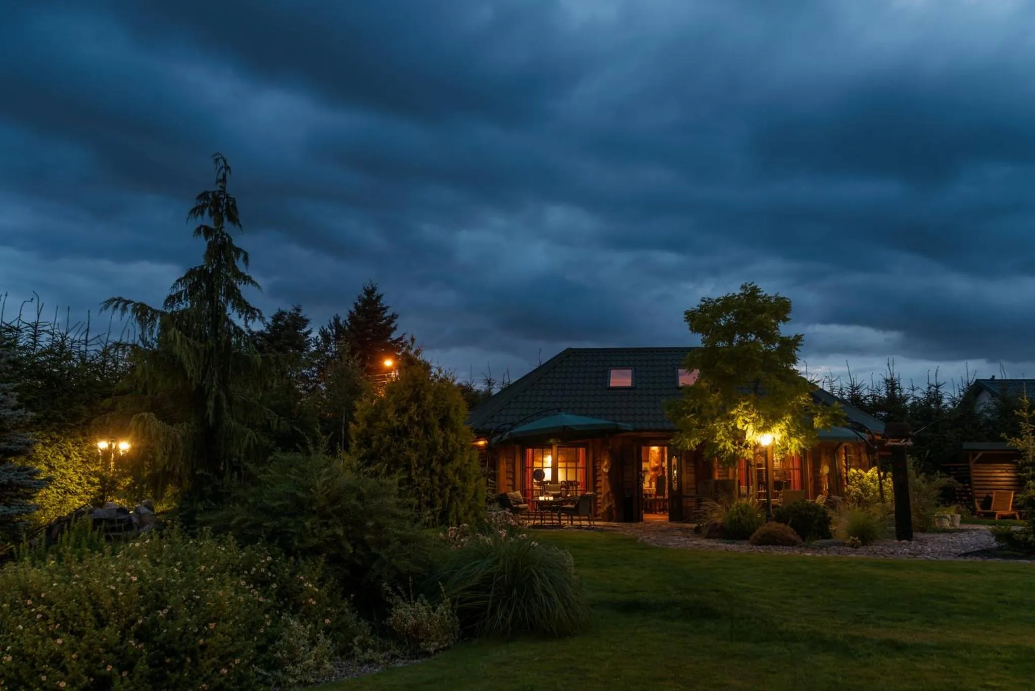 Property building in RetroHouse - wypoczynek dla dorosłych, B&B