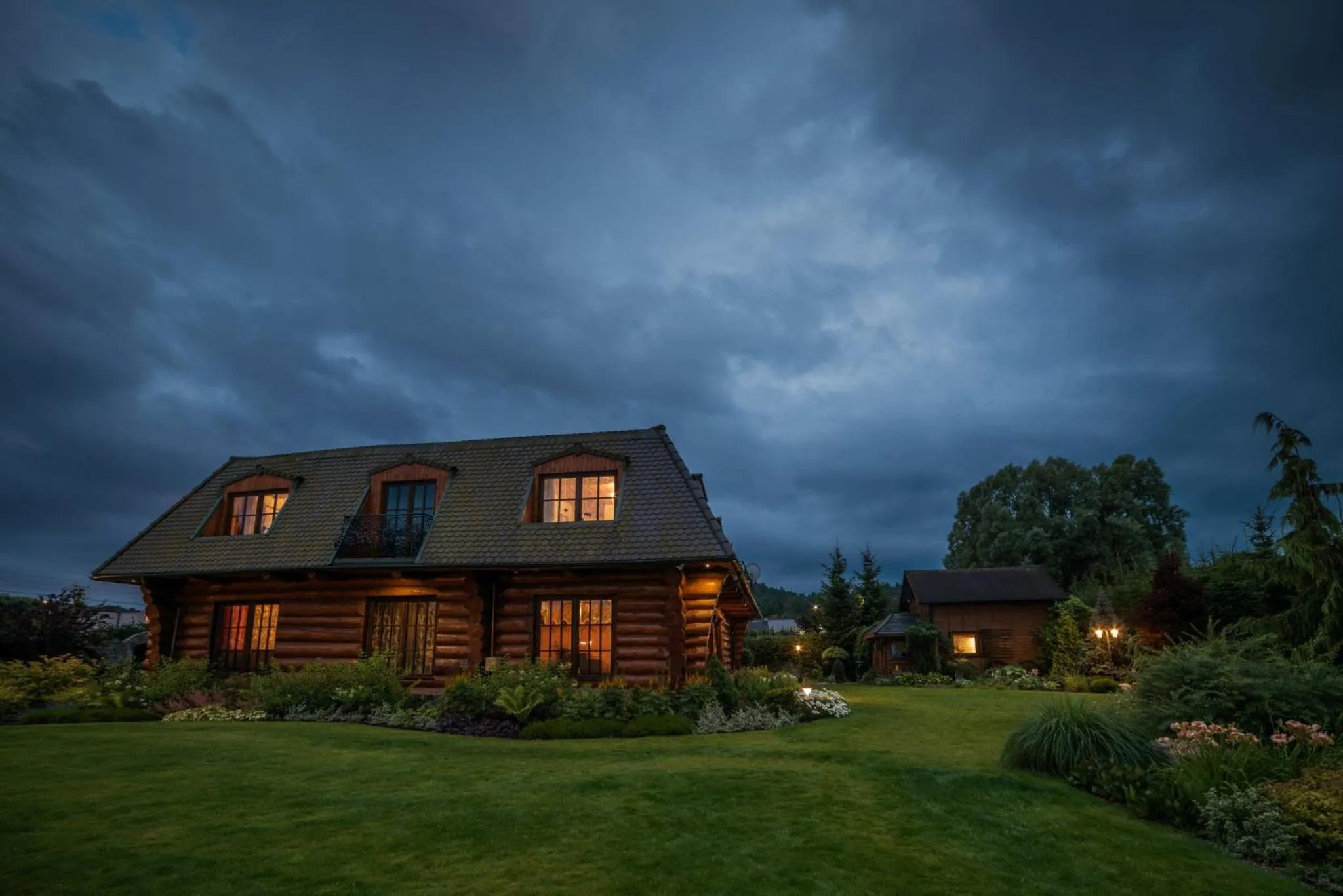 Property building in RetroHouse - wypoczynek dla dorosłych, B&B