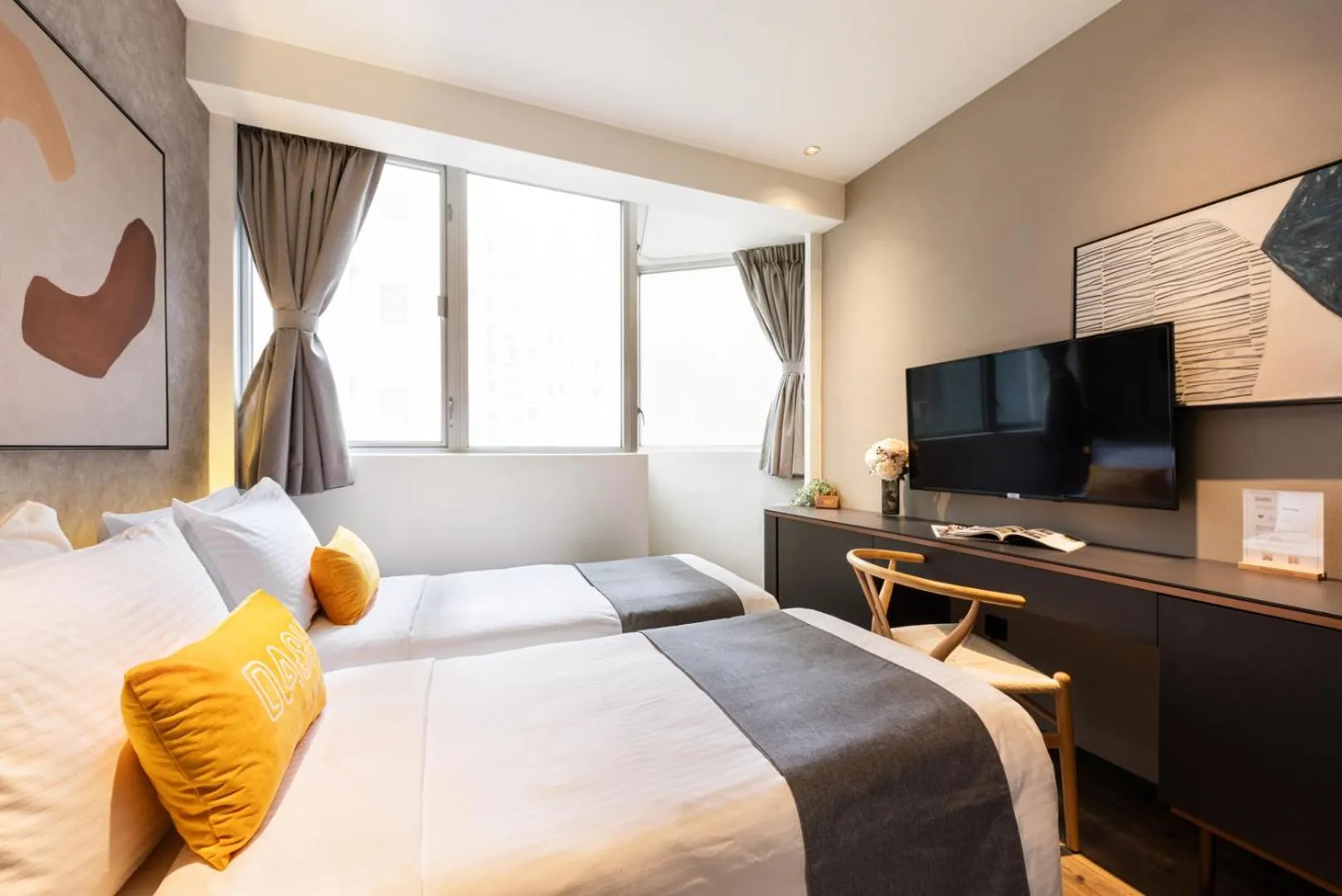 Bed in Dash Living on Prat