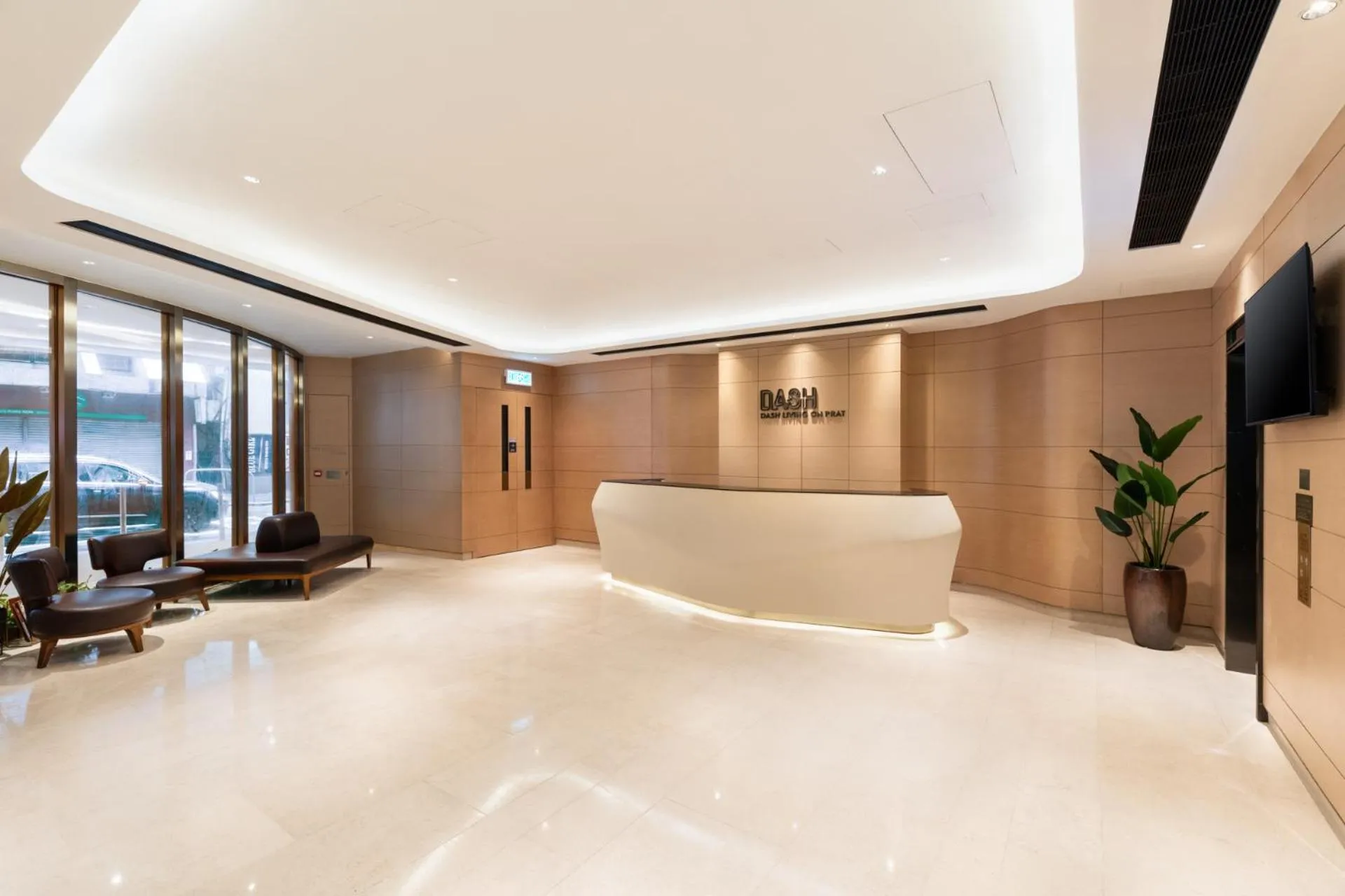 Lobby or reception in Dash Living on Prat