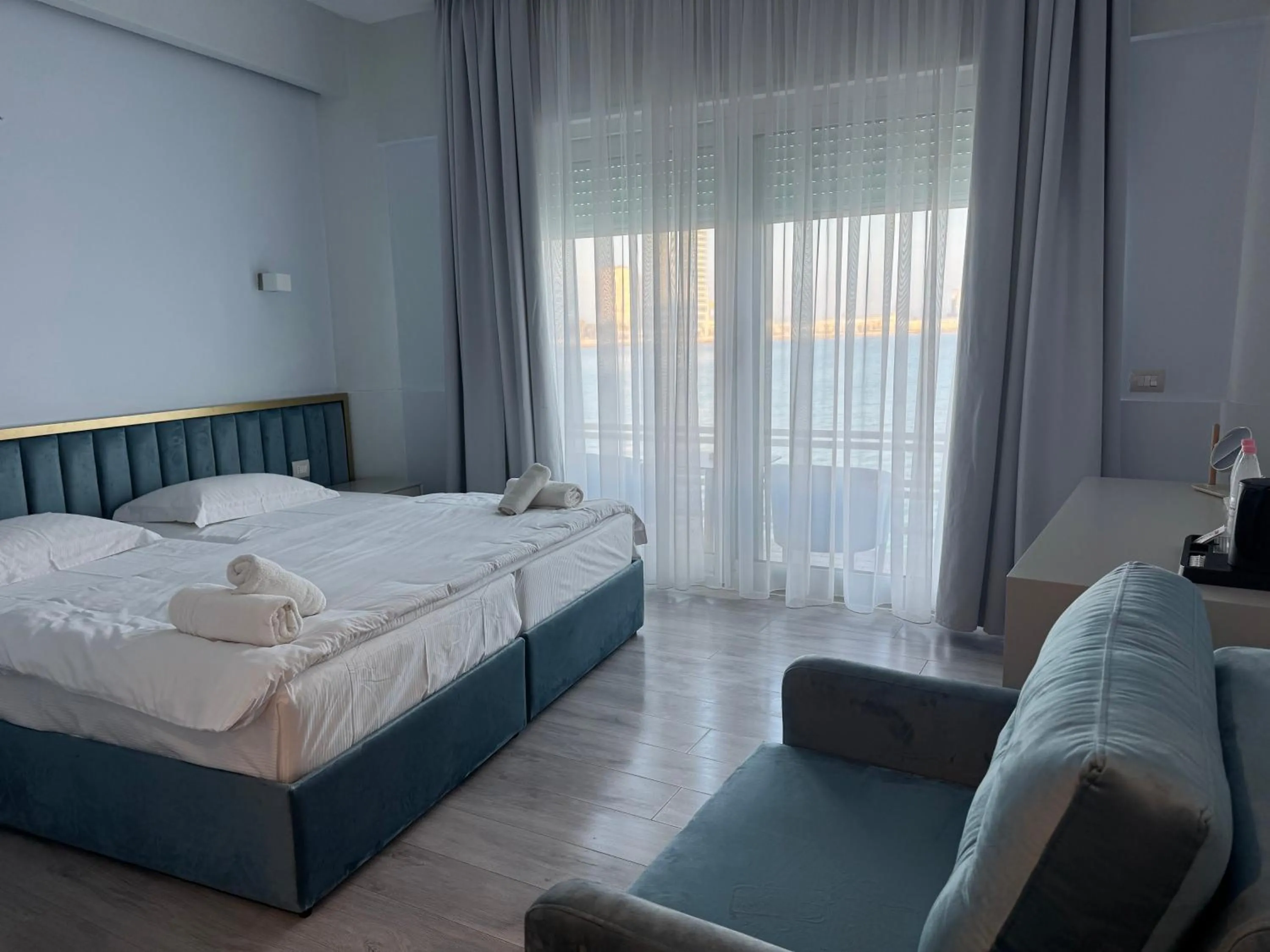 Standard Double or Twin Room with Sea View - single occupancy in Ventus Harbor Hotel