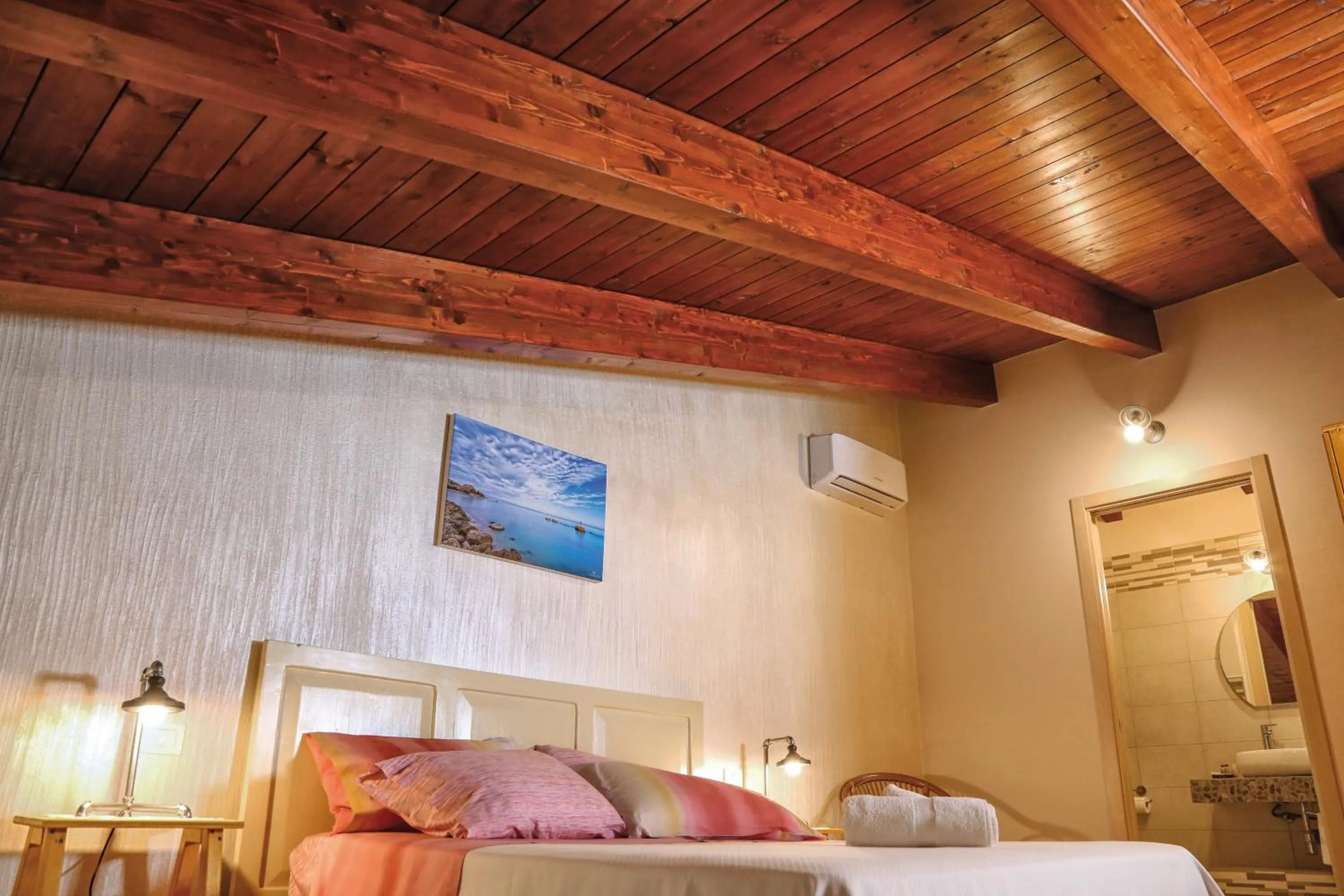 Bed in Le mansardine