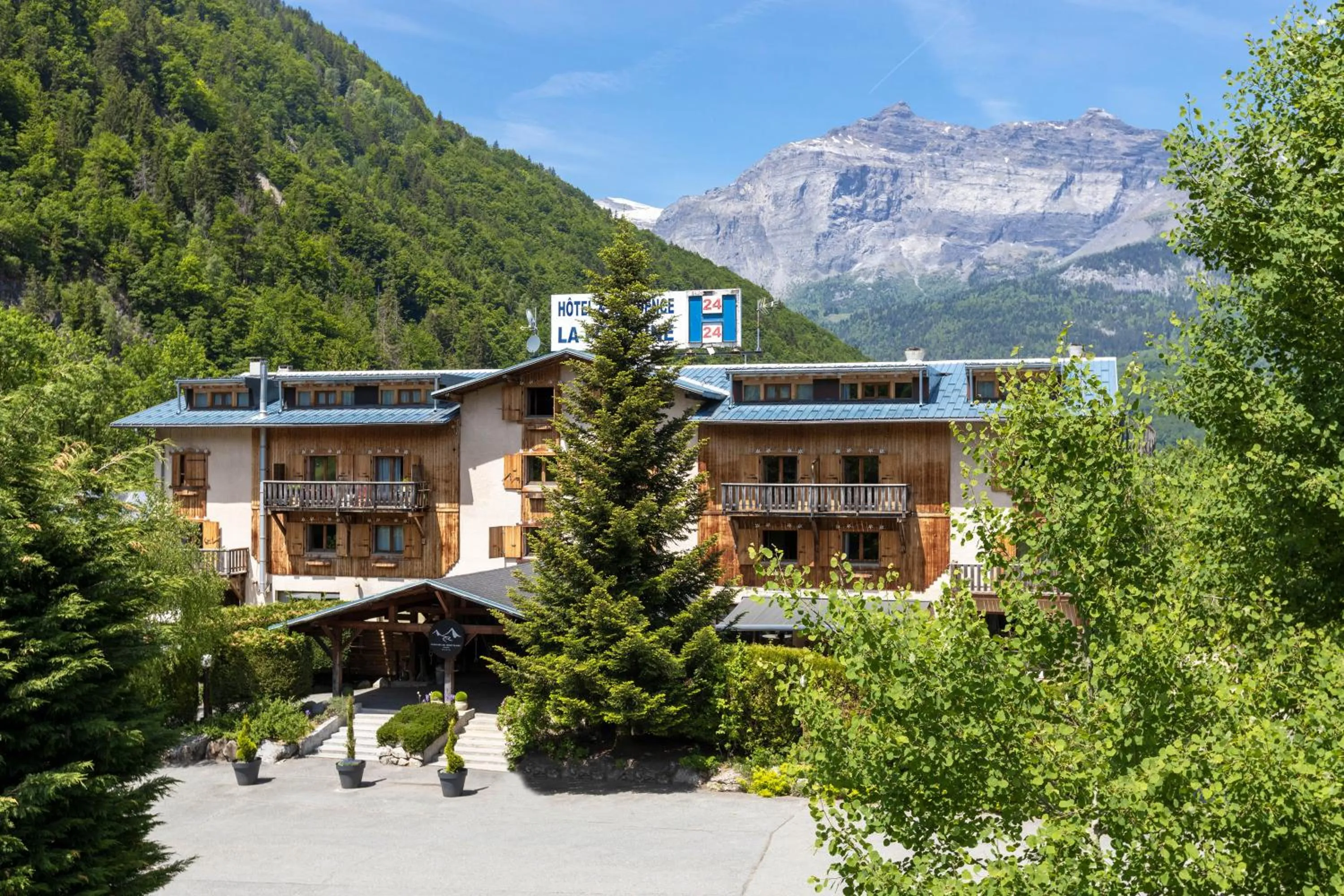 Property building in Fontaine du Mont Blanc Hotel & Spa