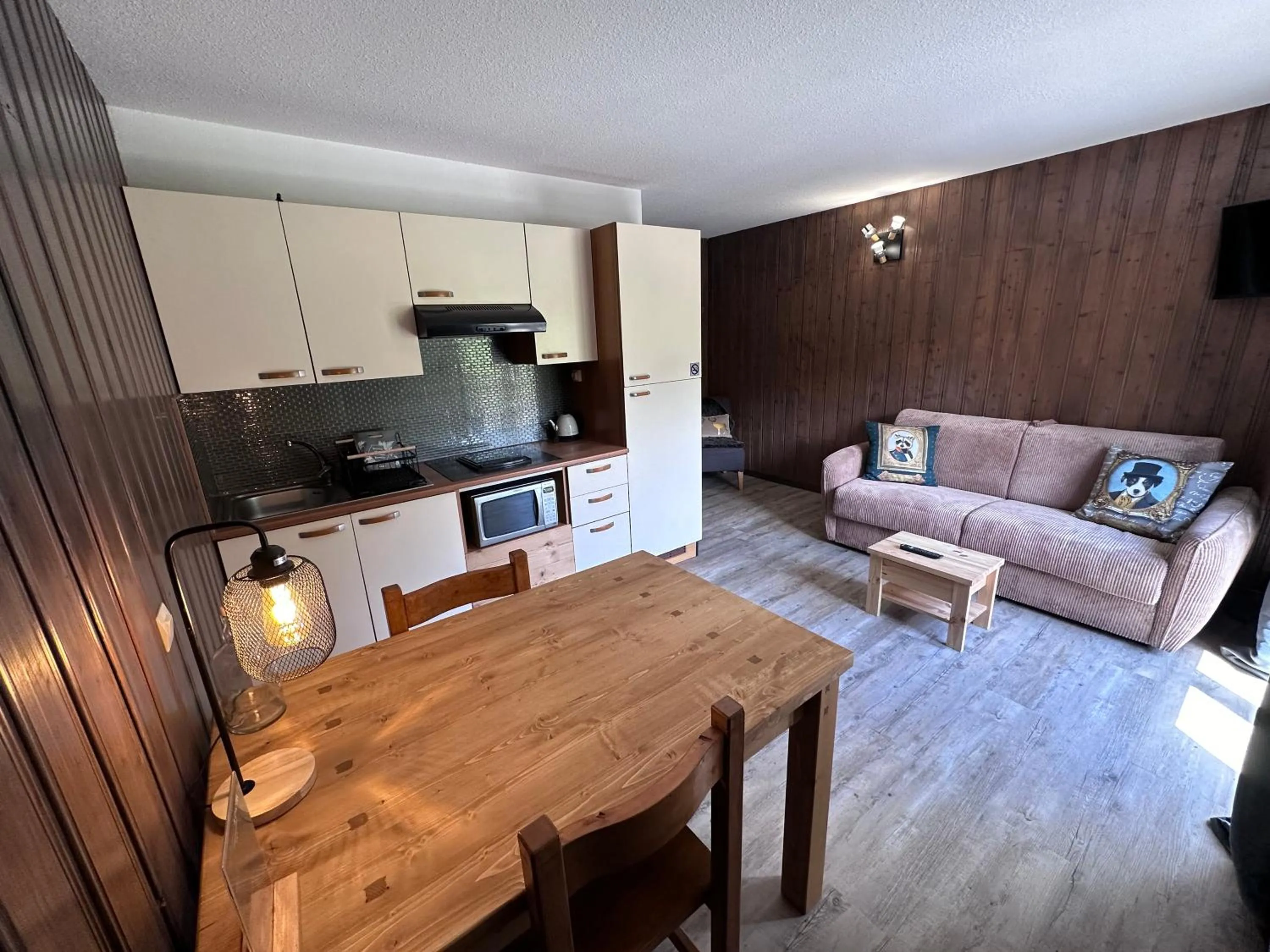 Kitchen or kitchenette in Fontaine du Mont Blanc Hotel & Spa