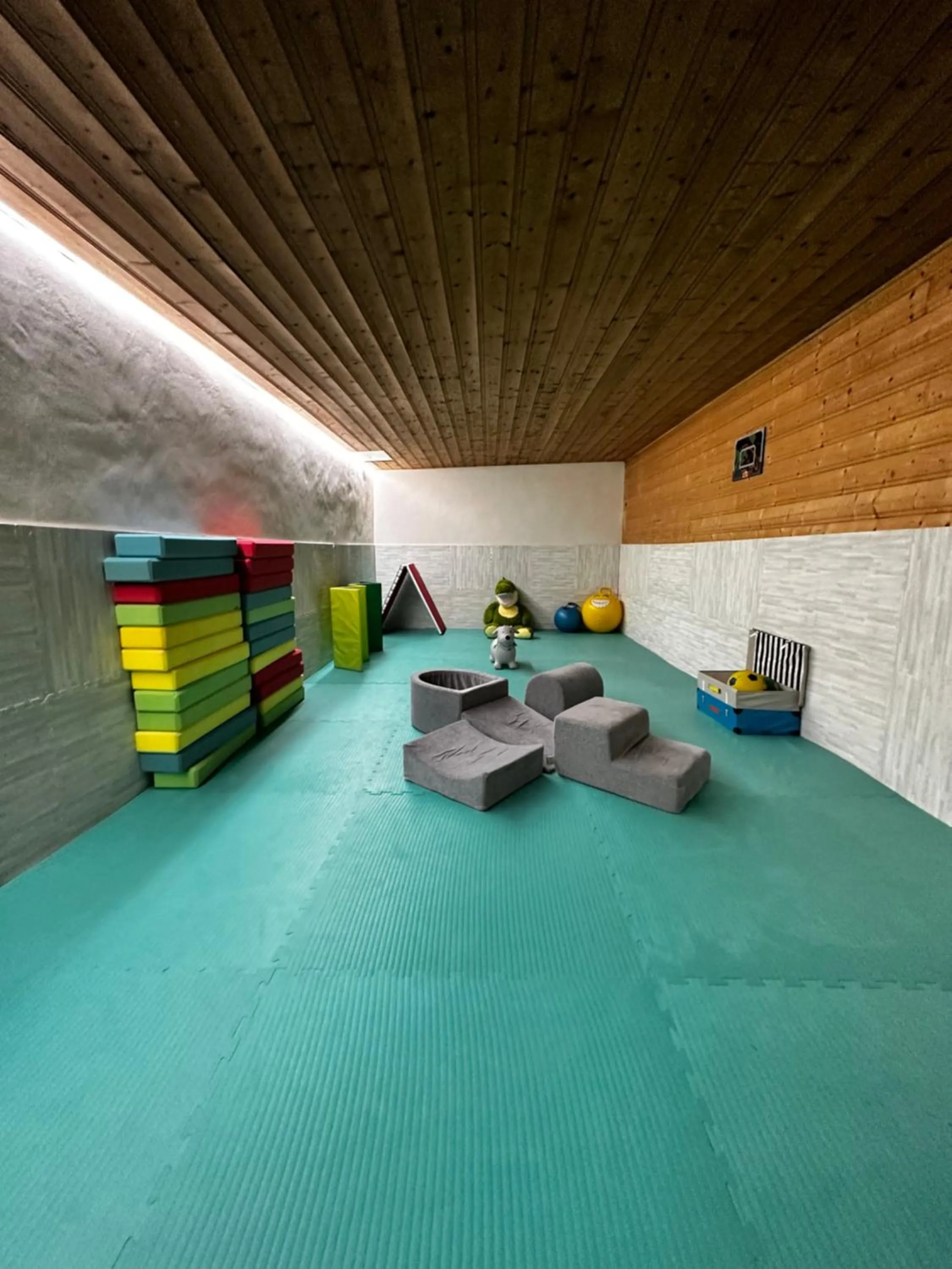 Game Room in Fontaine du Mont Blanc Hotel & Spa