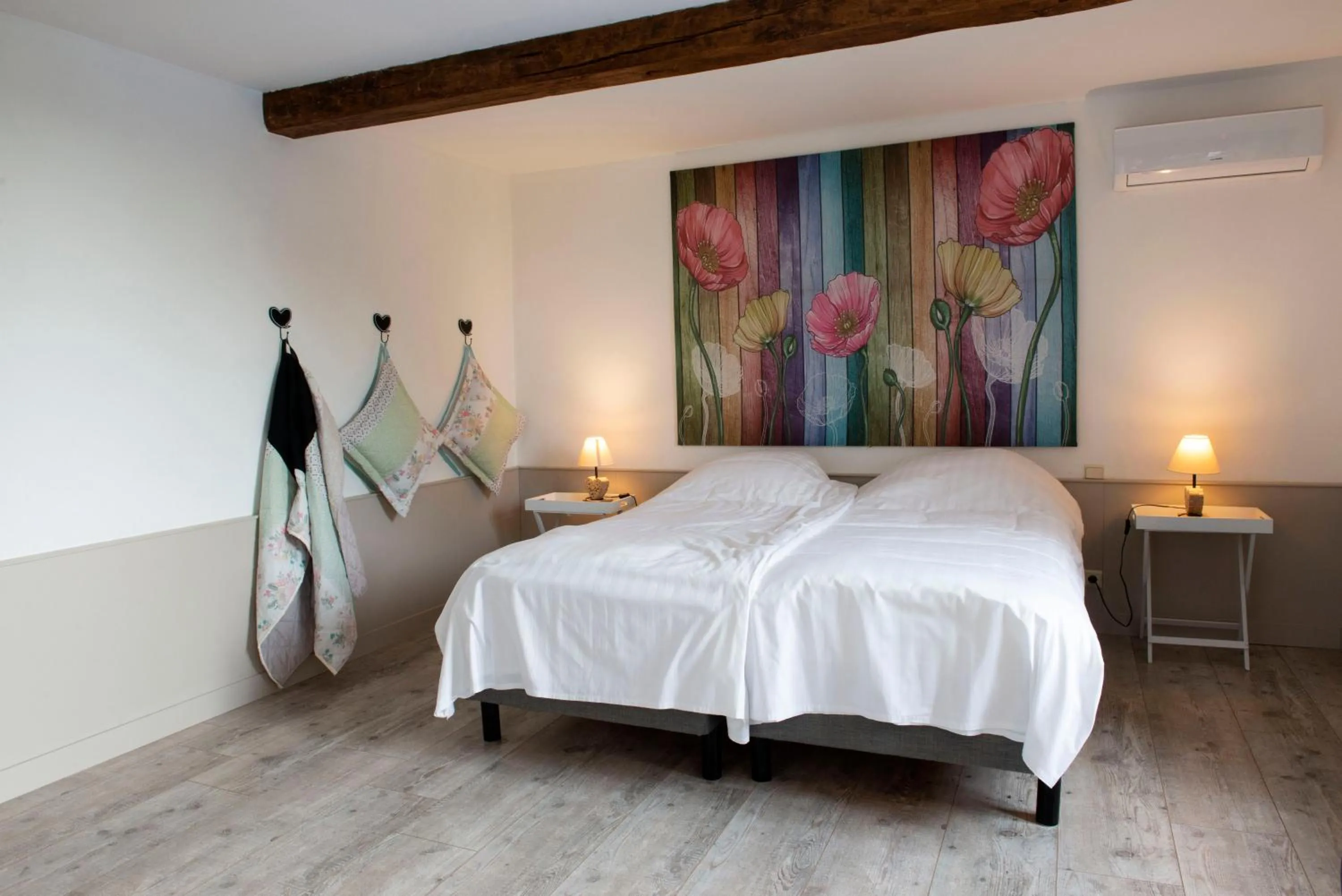 Bed in residence la Salamandre kamers