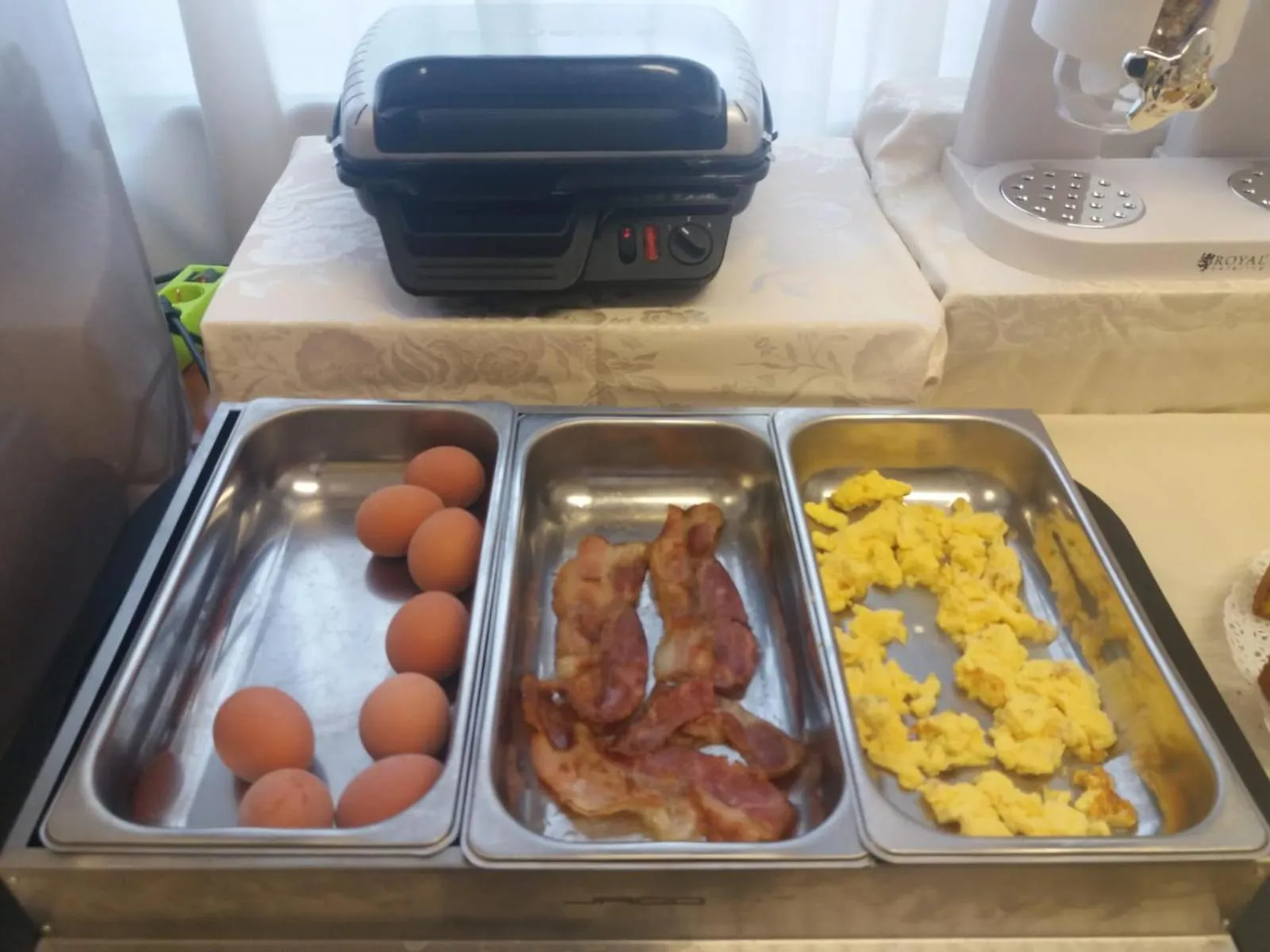 Breakfast in Hotel Maita