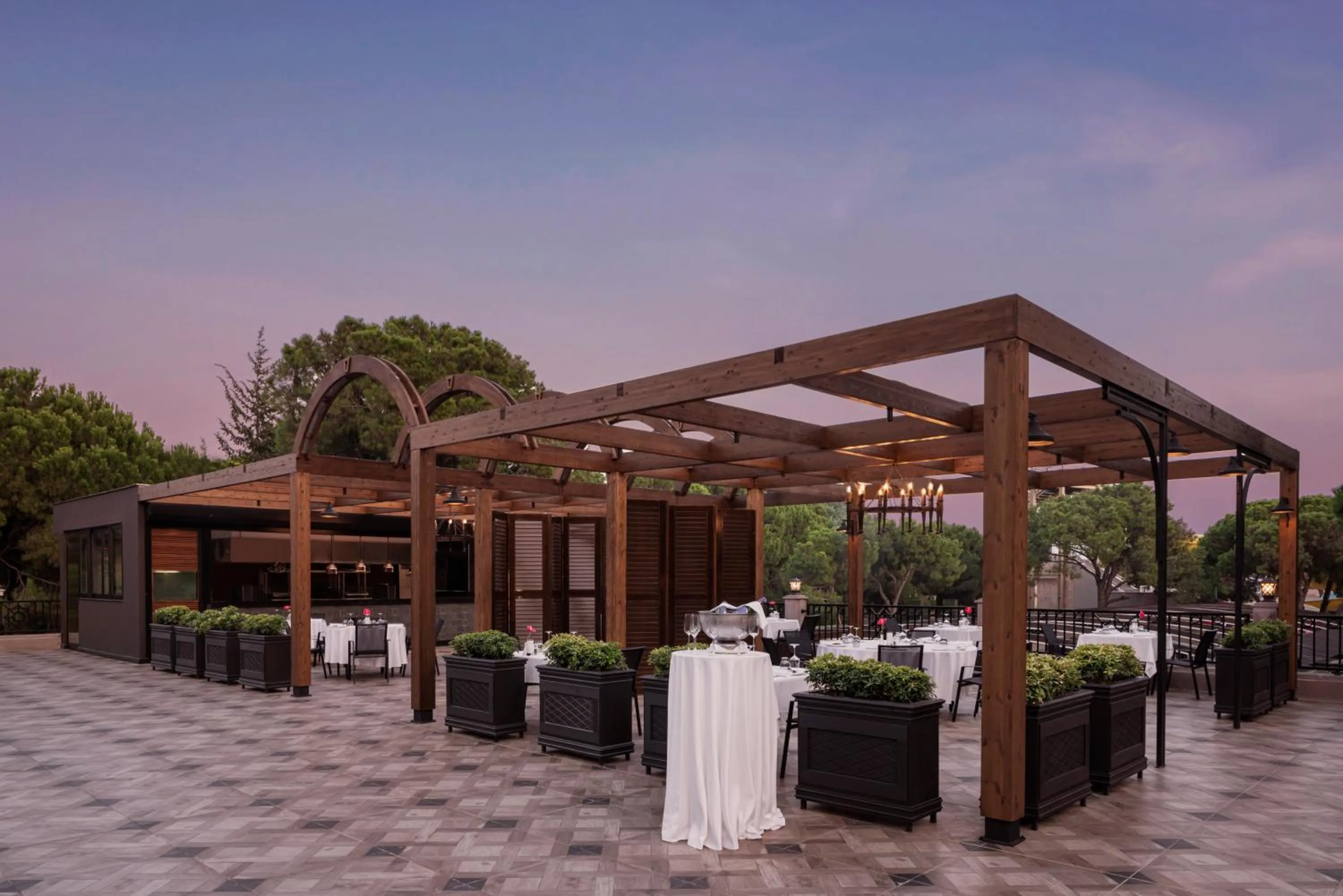 Restaurant/places to eat in Papillon Ayscha Resort & Spa