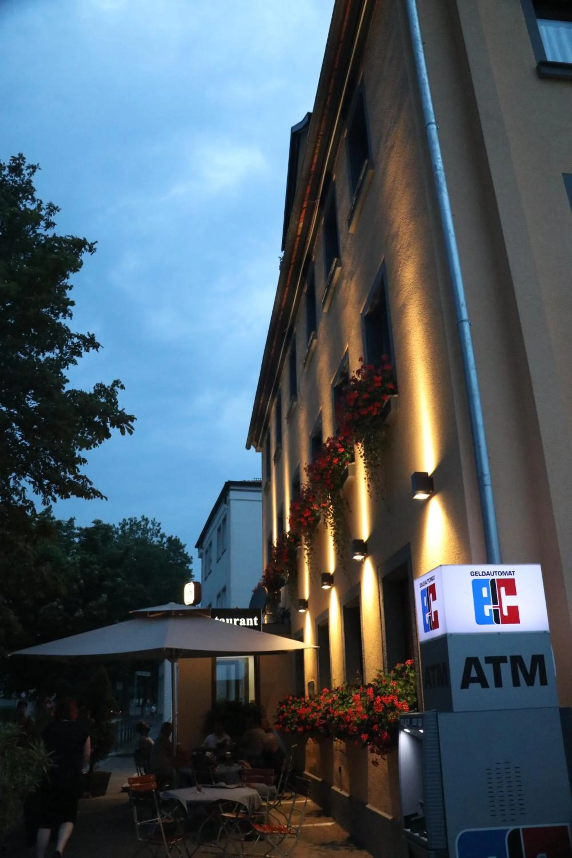 Property building in Gasthof Post