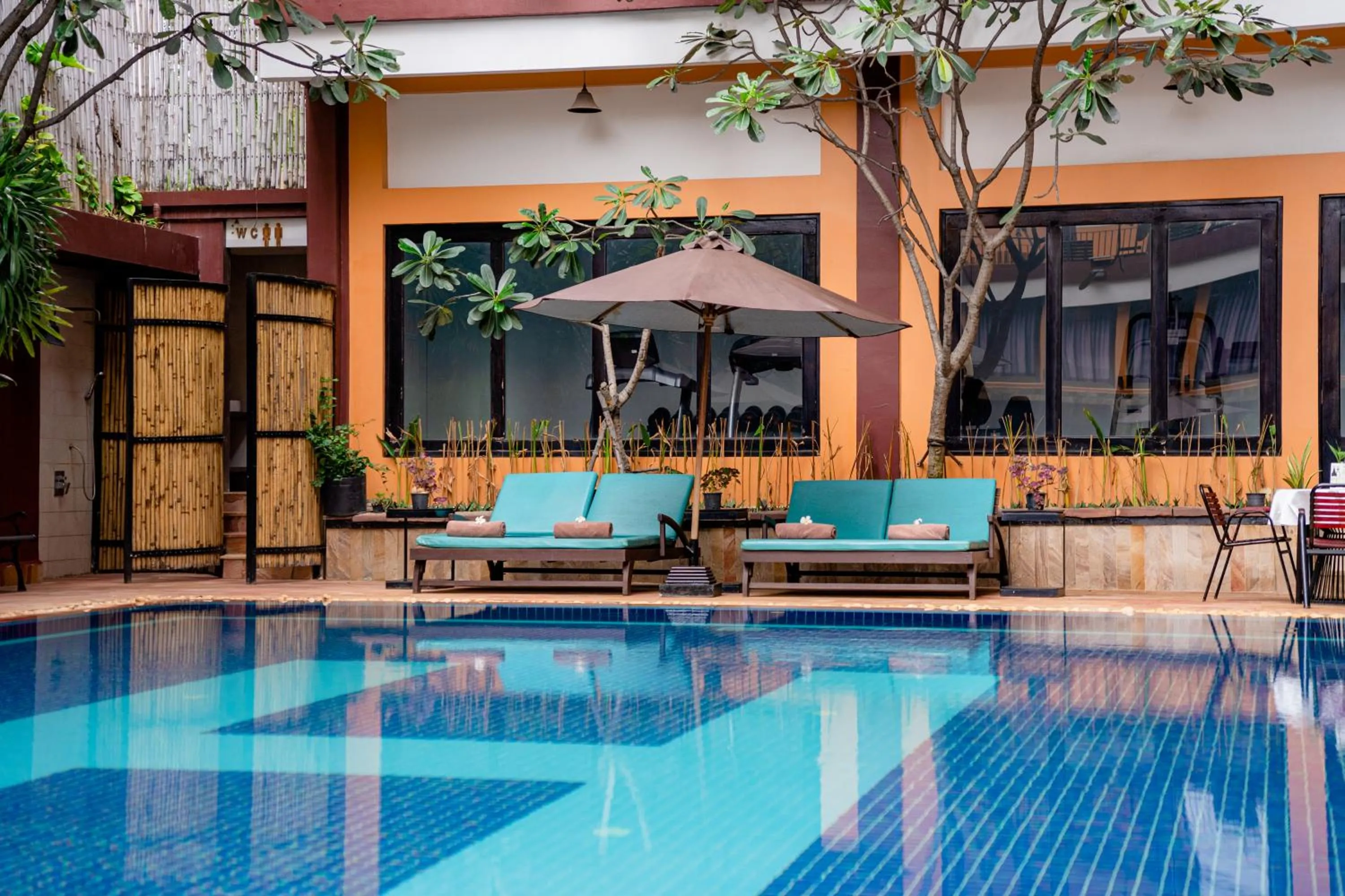 Swimming pool in Sokchea Angkor Hotel
