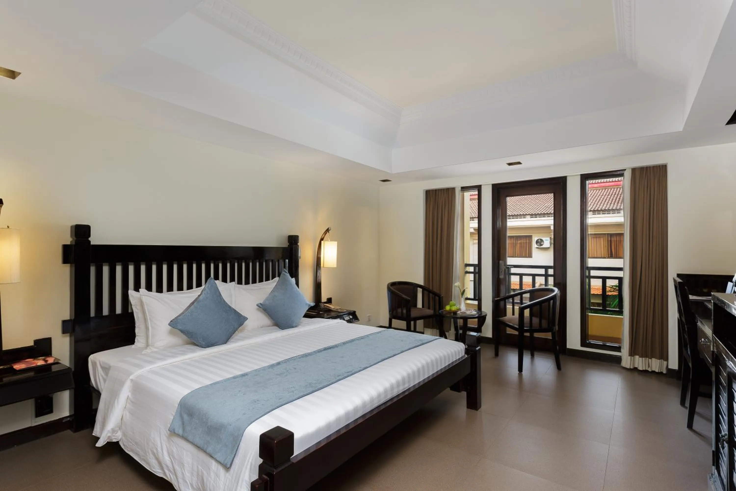 TV and multimedia, Bed in Sokchea Angkor Hotel